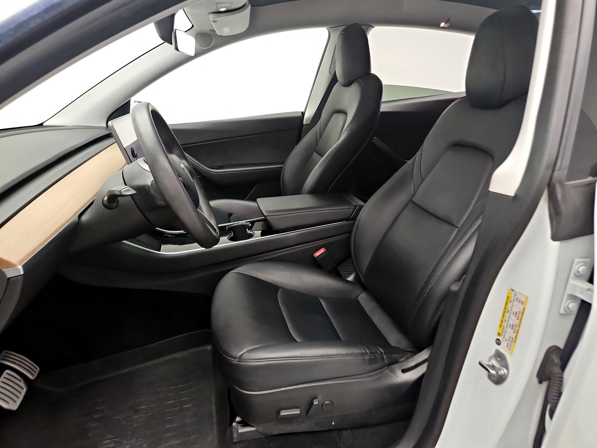 Thumbnail: 2020 Tesla Model Y - 11