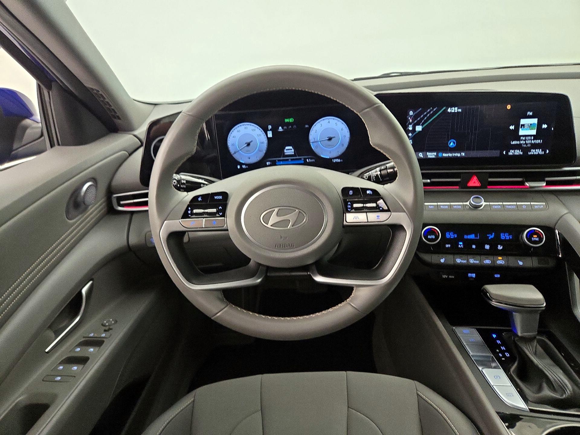 Thumbnail: 2024 Hyundai Elantra - 10