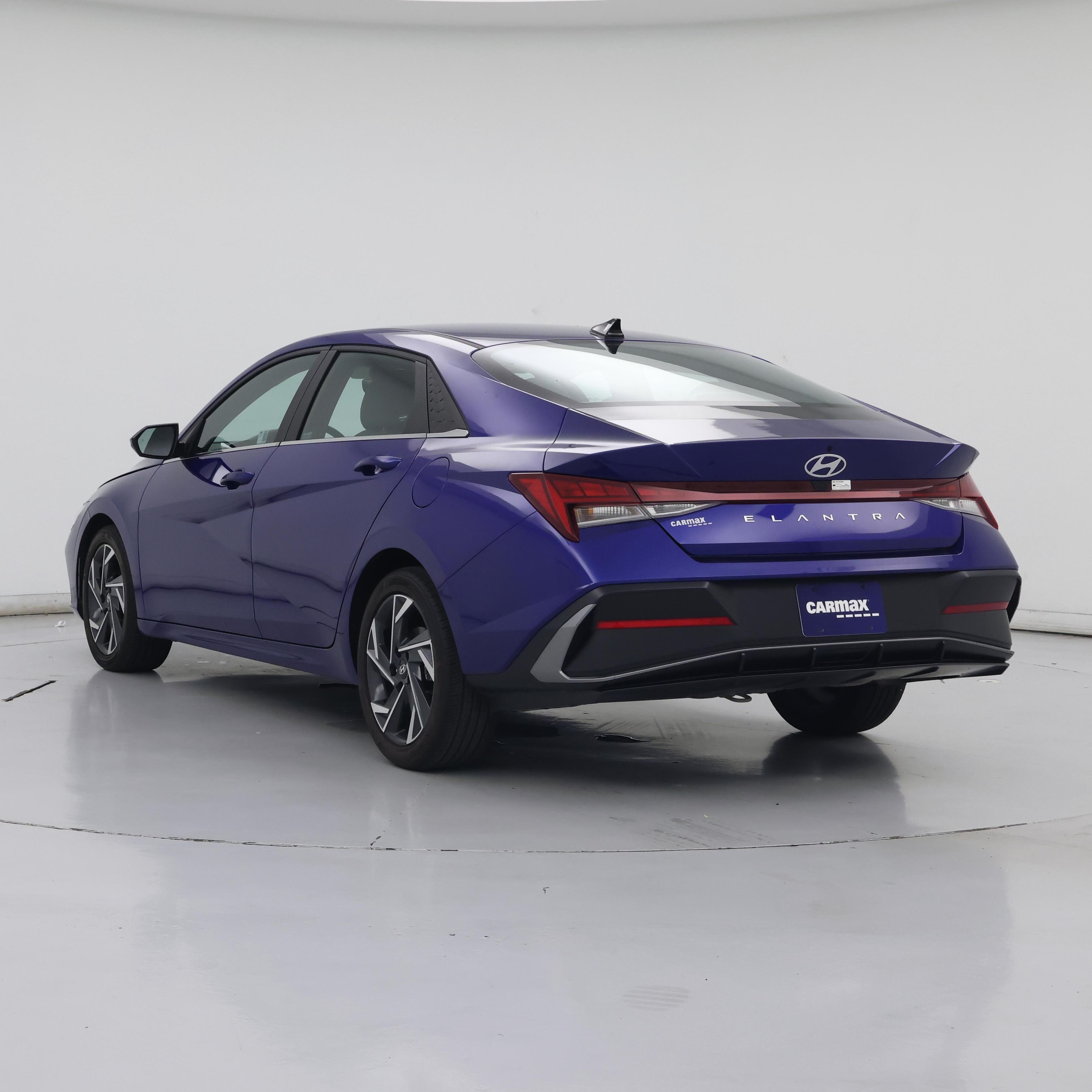 Thumbnail: 2024 Hyundai Elantra - 2