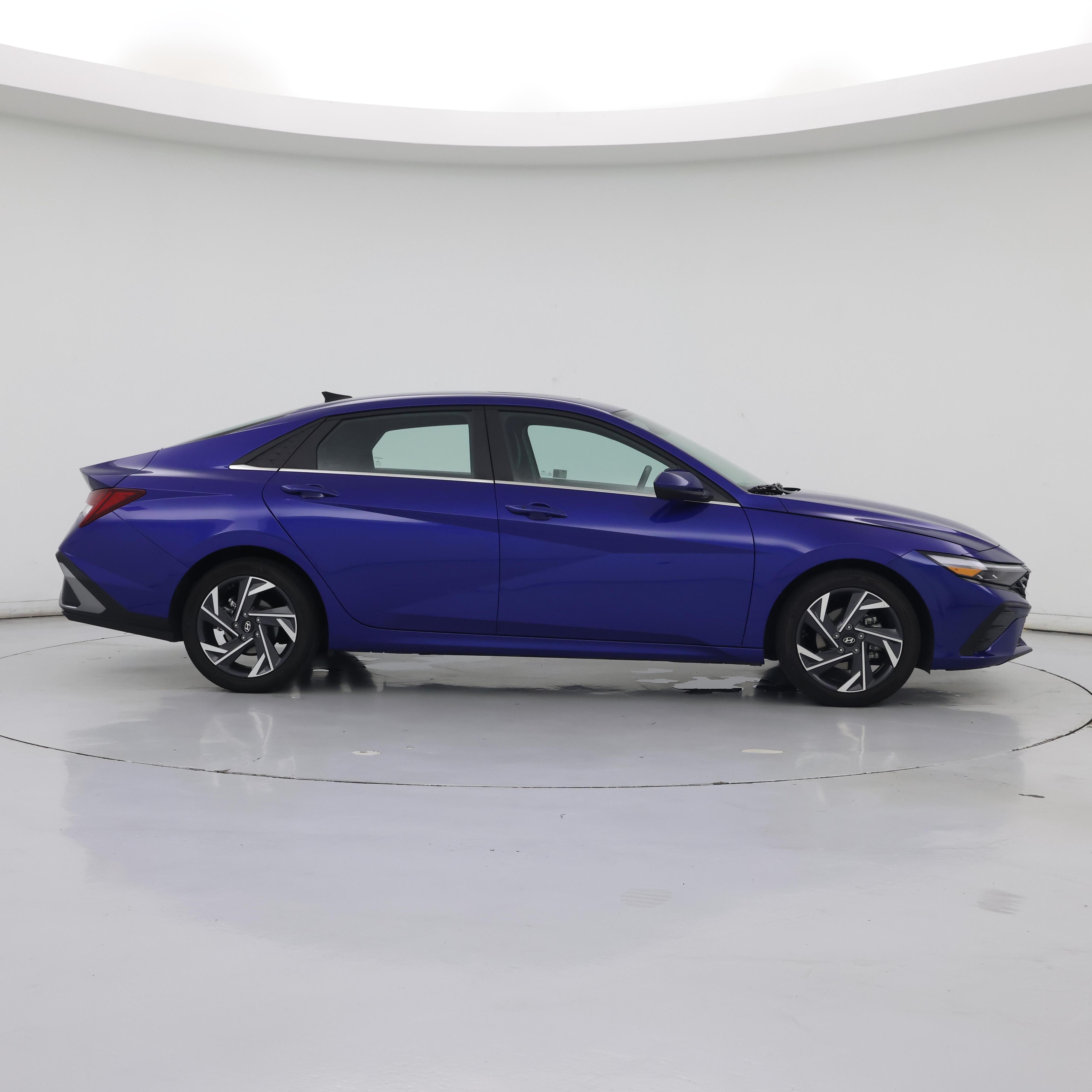 Thumbnail: 2024 Hyundai Elantra - 7