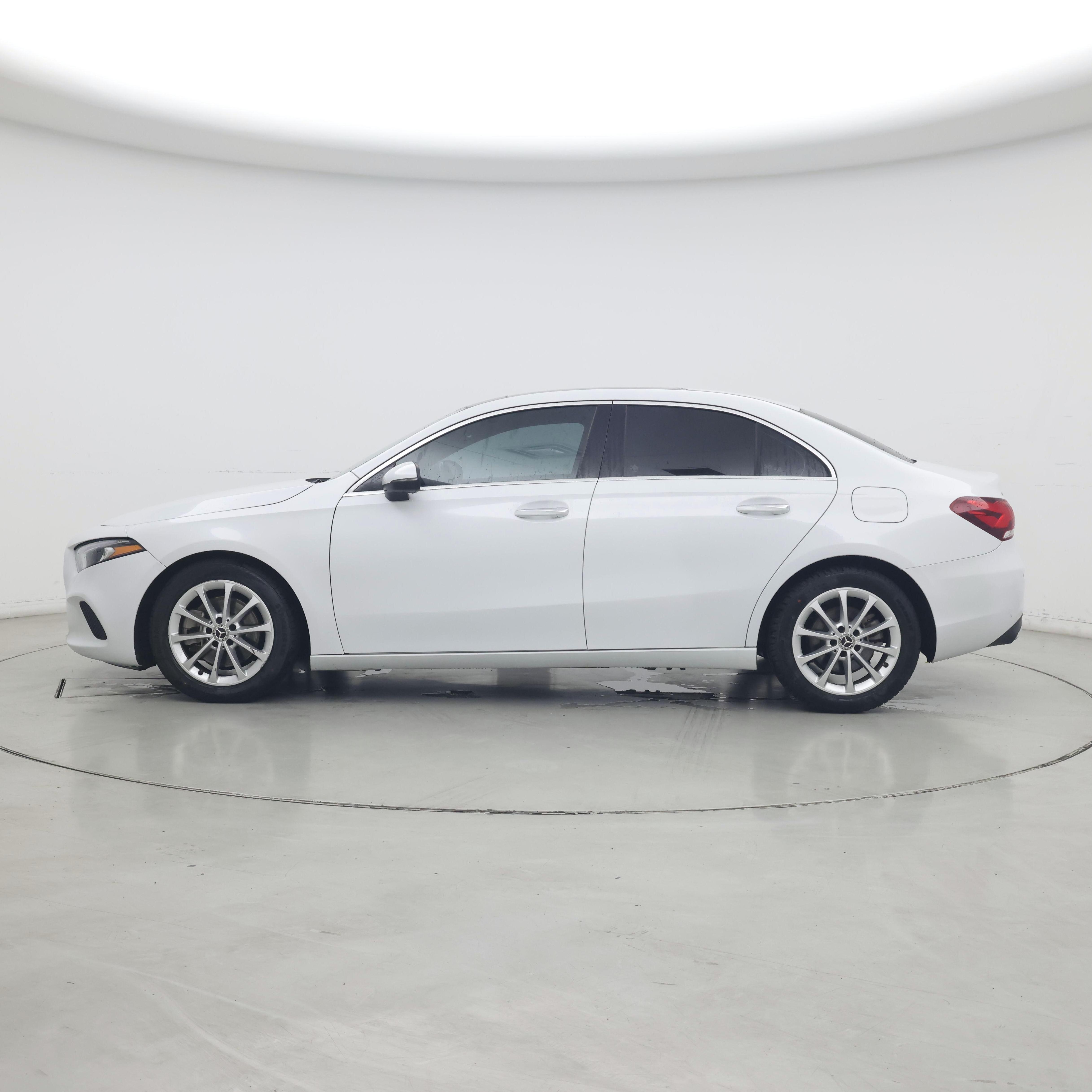 Thumbnail: 2020 Mercedes-Benz A-Class - 3