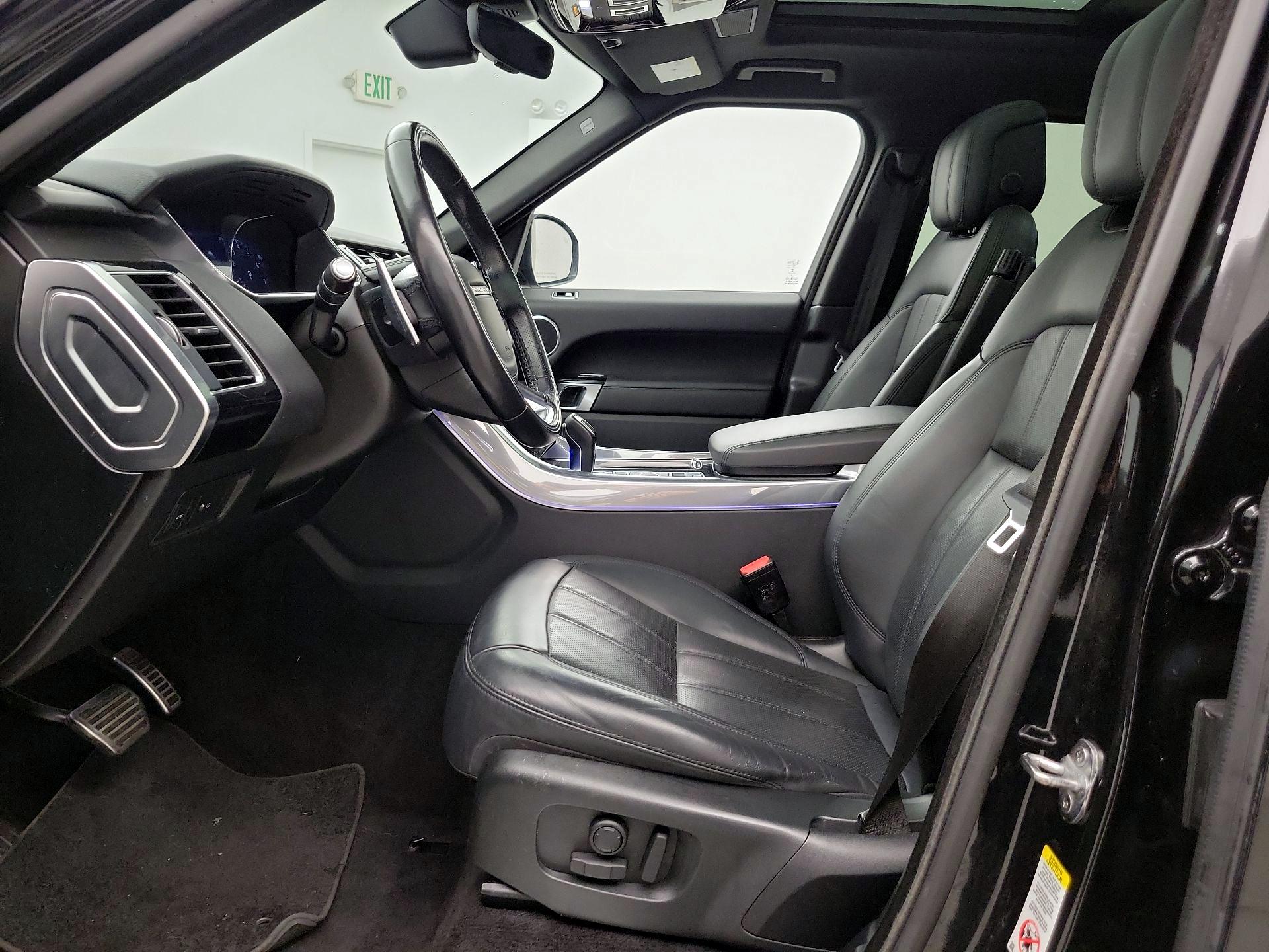 Thumbnail: 2022 Land Rover Range Rover Sport - 11
