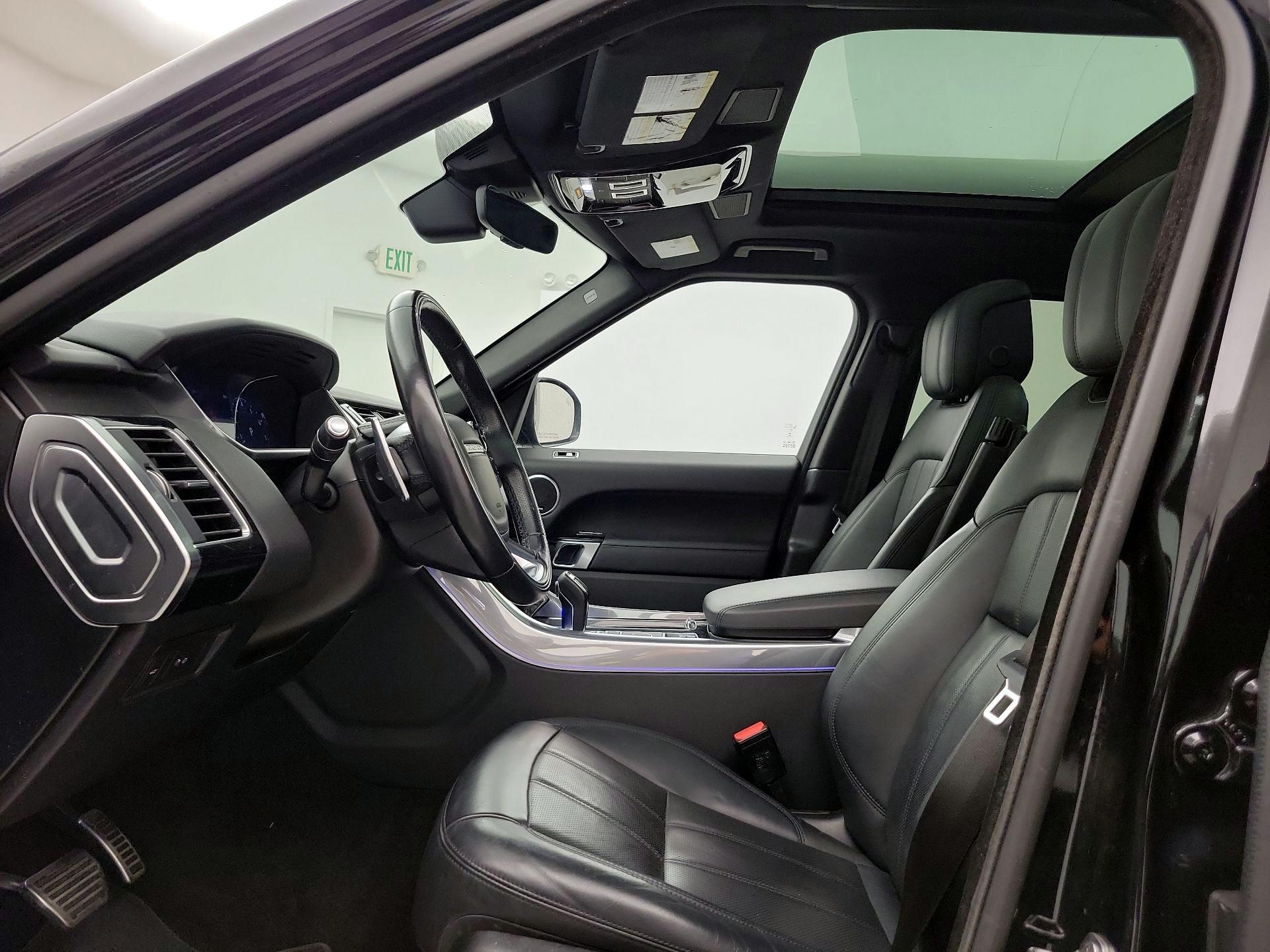 Thumbnail: 2022 Land Rover Range Rover Sport - 20