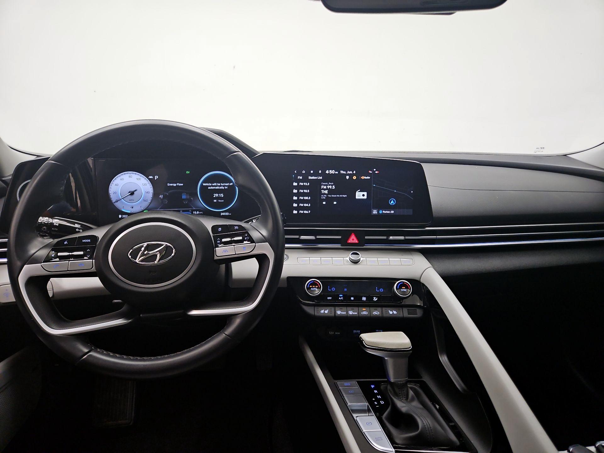 Thumbnail: 2023 Hyundai Elantra - 9