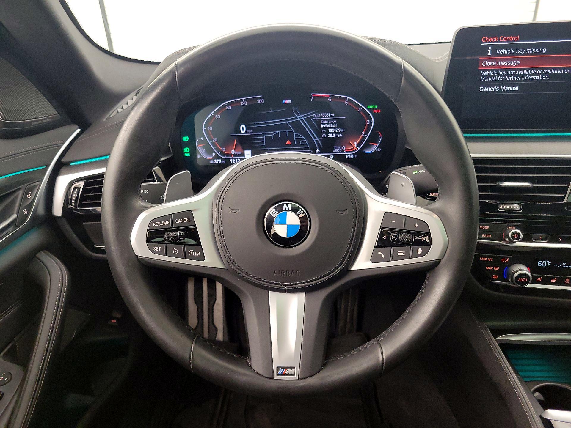 Thumbnail: 2022 BMW 5 Series - 10