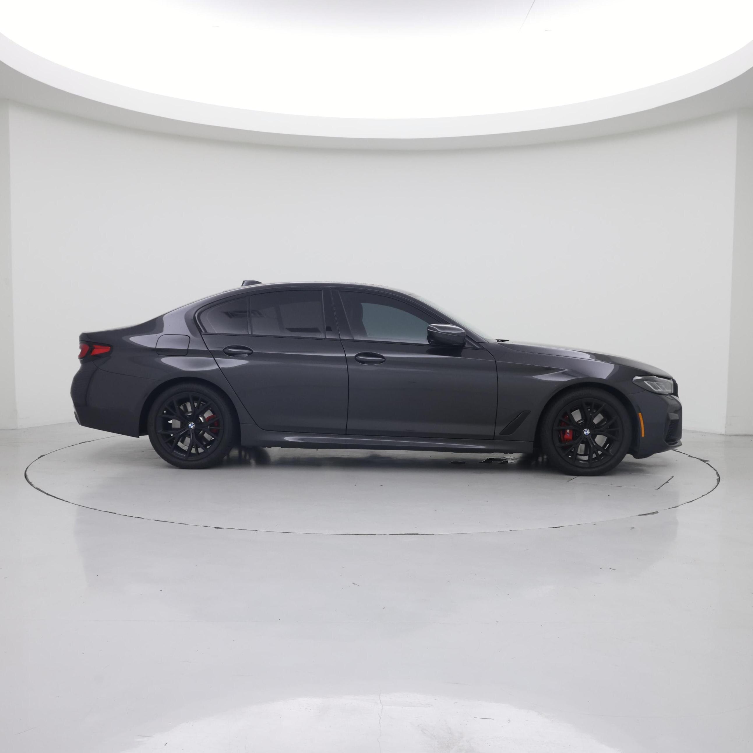 Thumbnail: 2022 BMW 5 Series - 7