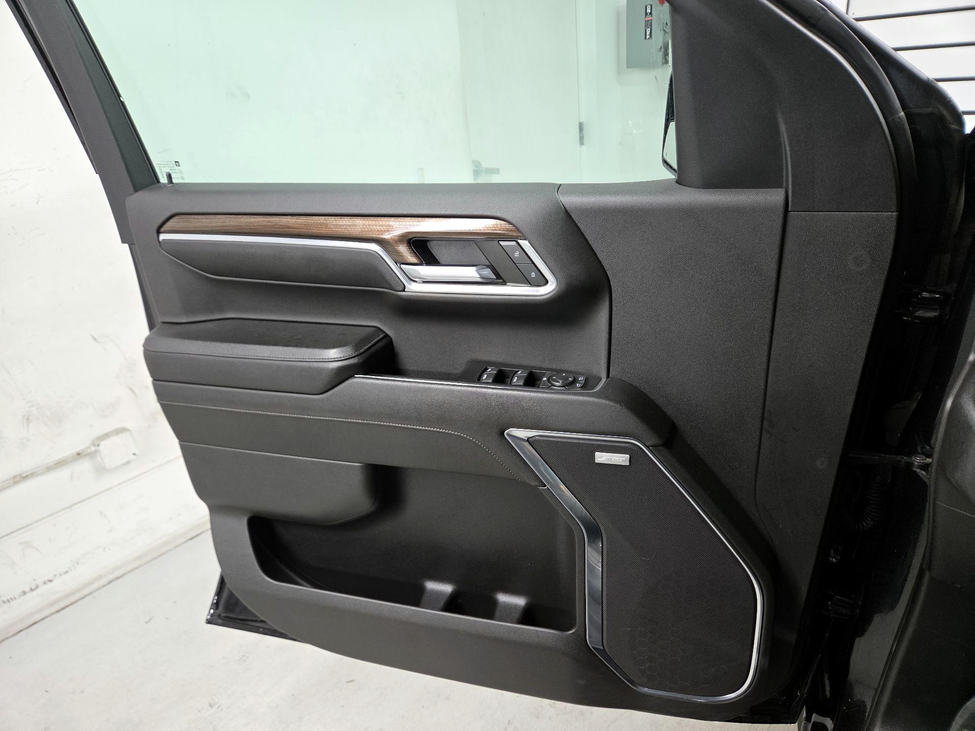 Thumbnail: 2023 Chevrolet Silverado 1500 - 12