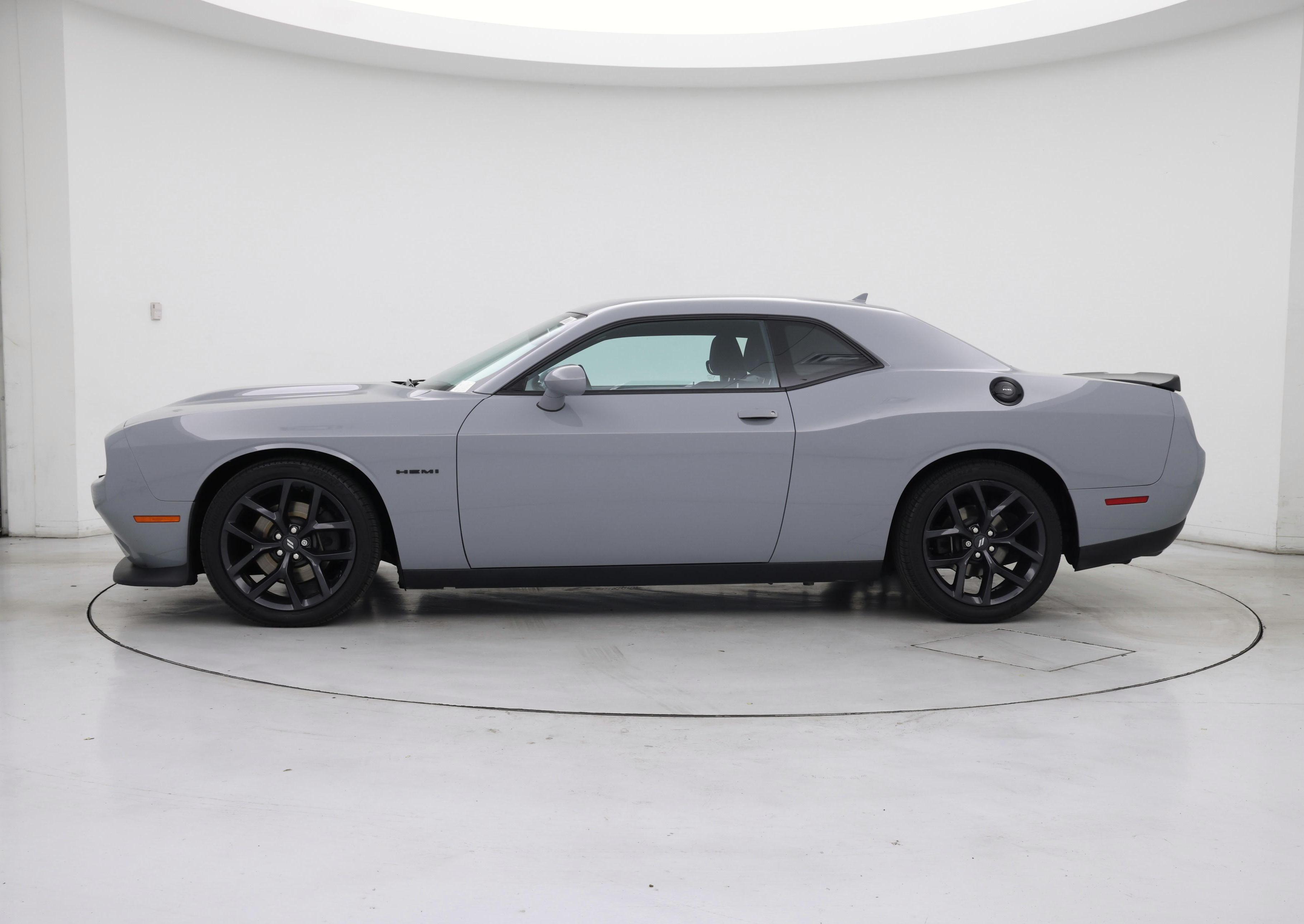 Thumbnail: 2020 Dodge Challenger - 3
