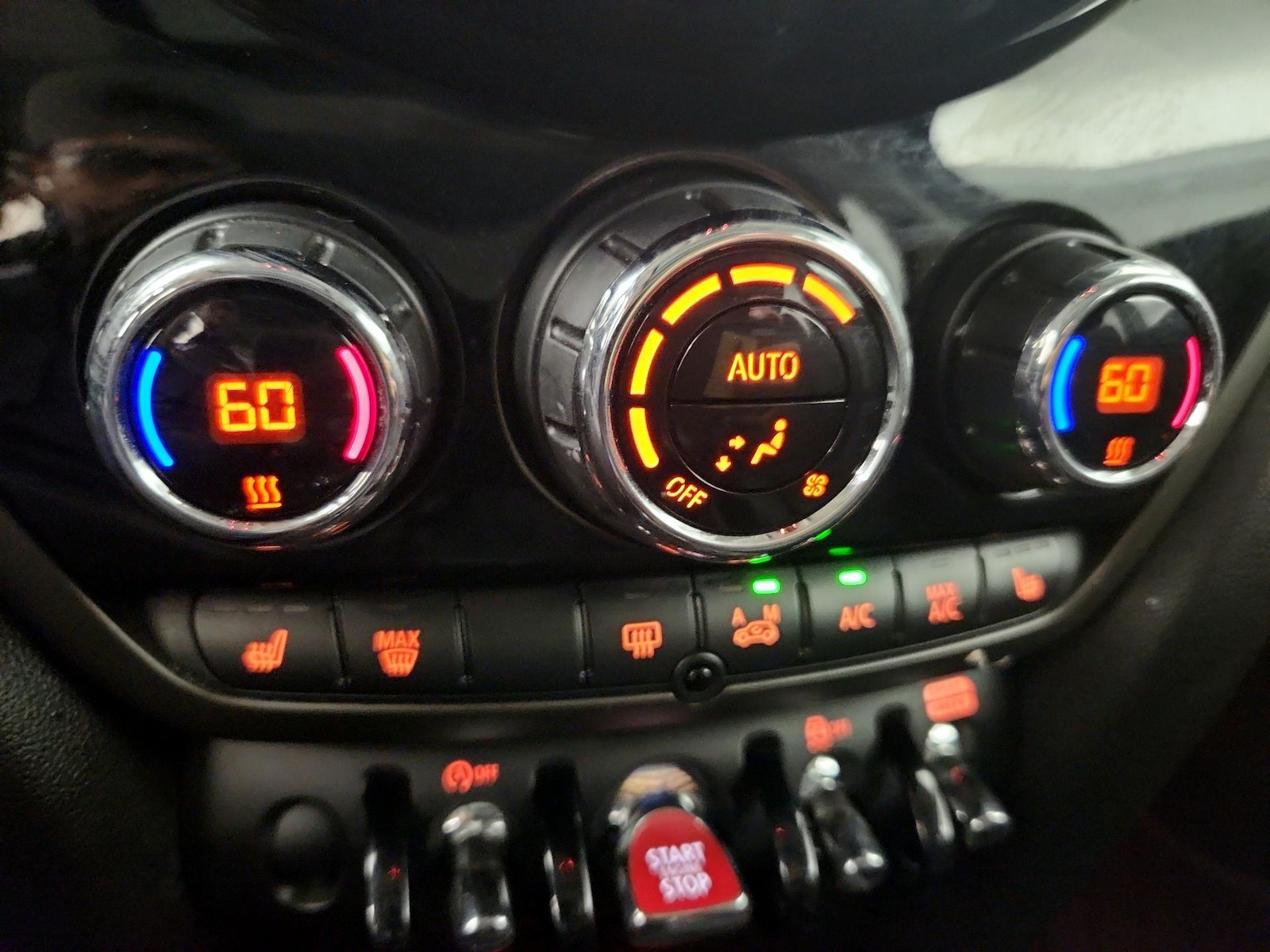 2024 MINI Countryman S - Photo 17