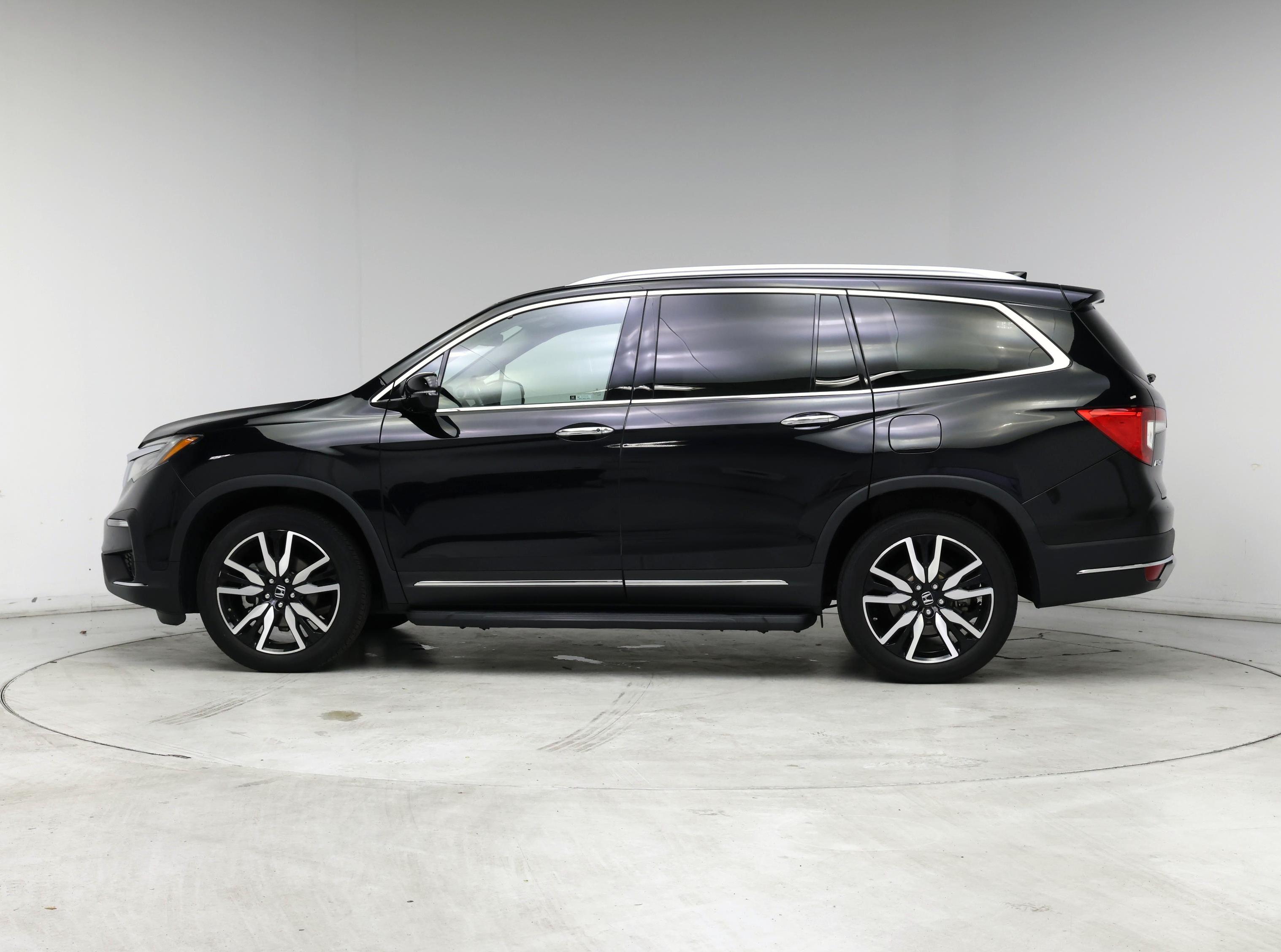 Thumbnail: 2021 Honda Pilot - 3