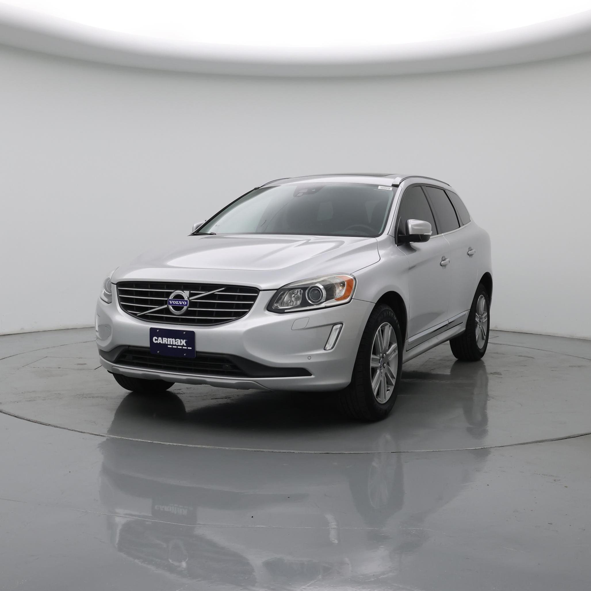 Thumbnail: 2017 Volvo XC60 - 4