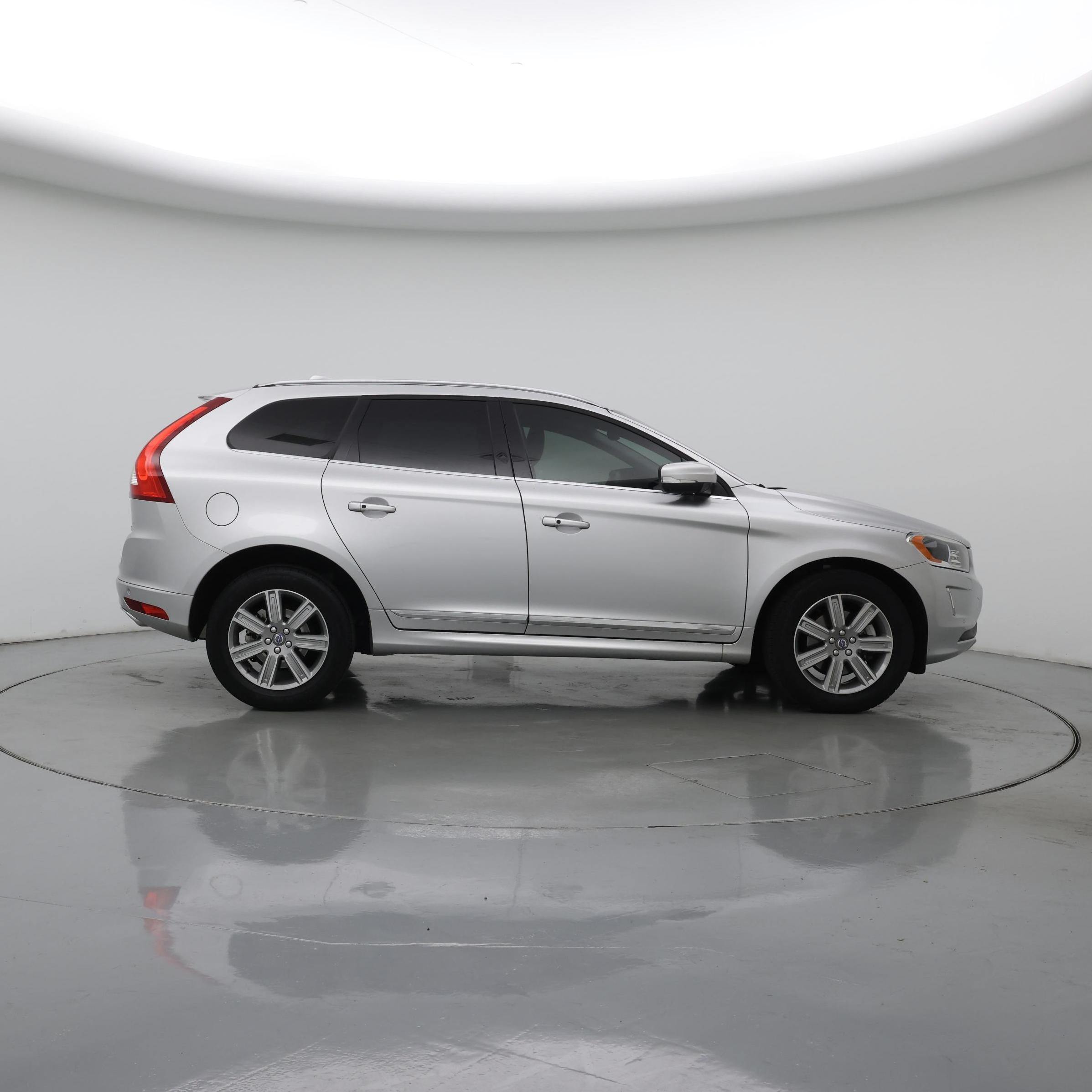 Thumbnail: 2017 Volvo XC60 - 7