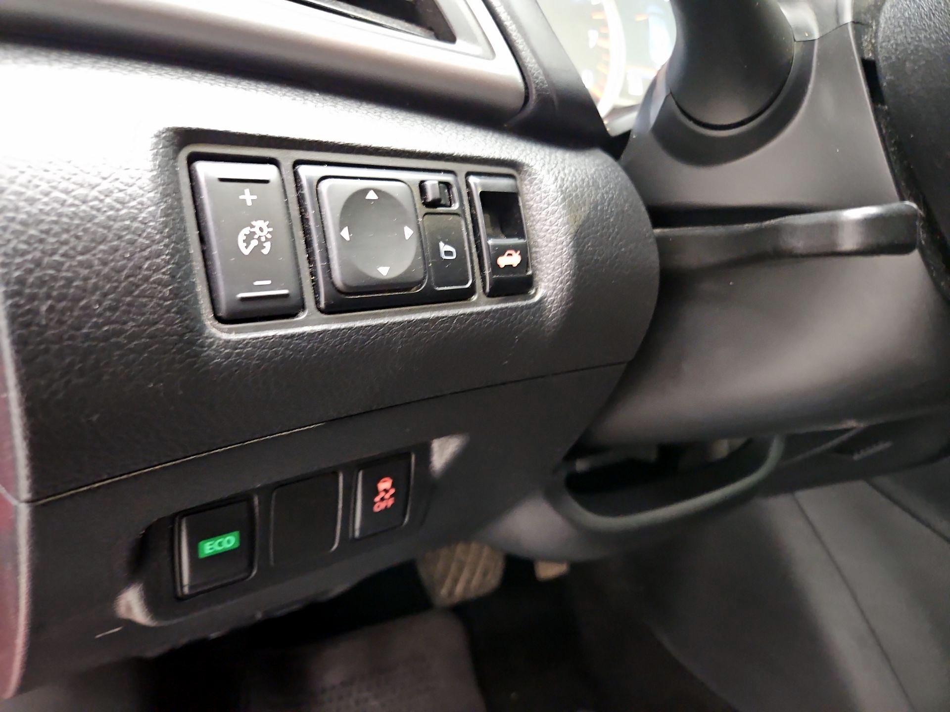 Thumbnail: 2019 Nissan Sentra - 13