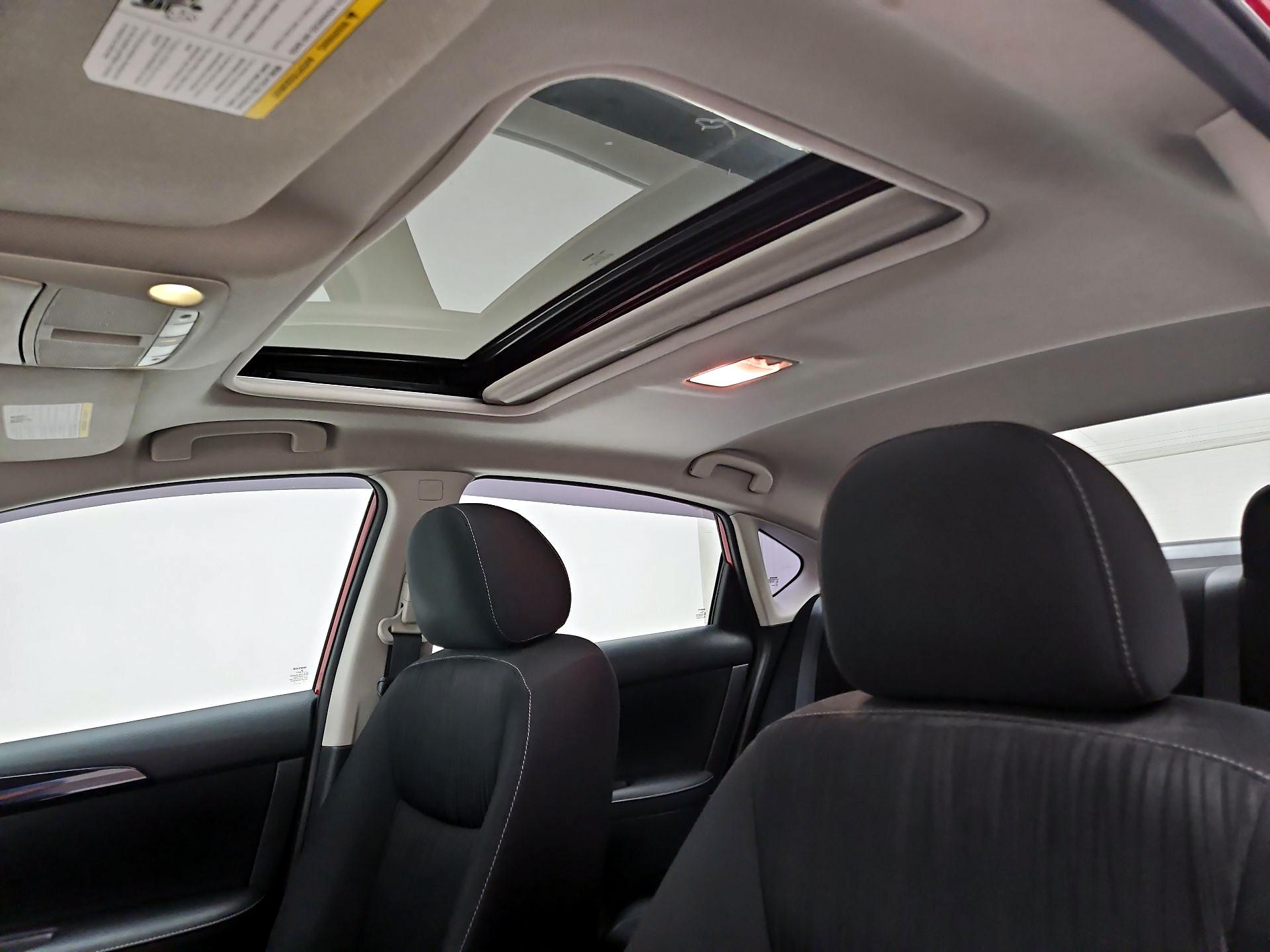 Thumbnail: 2019 Nissan Sentra - 19