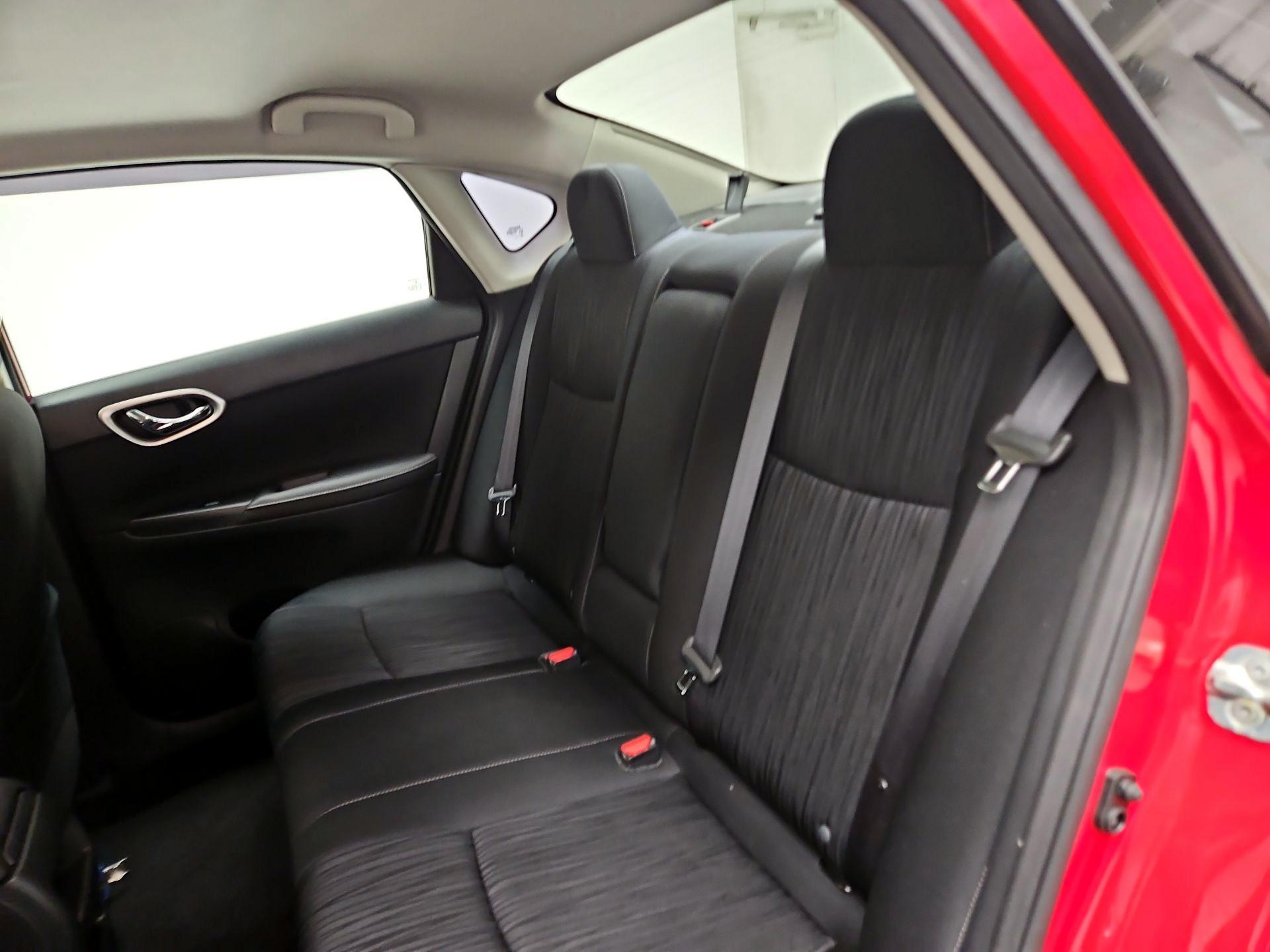 Thumbnail: 2019 Nissan Sentra - 20