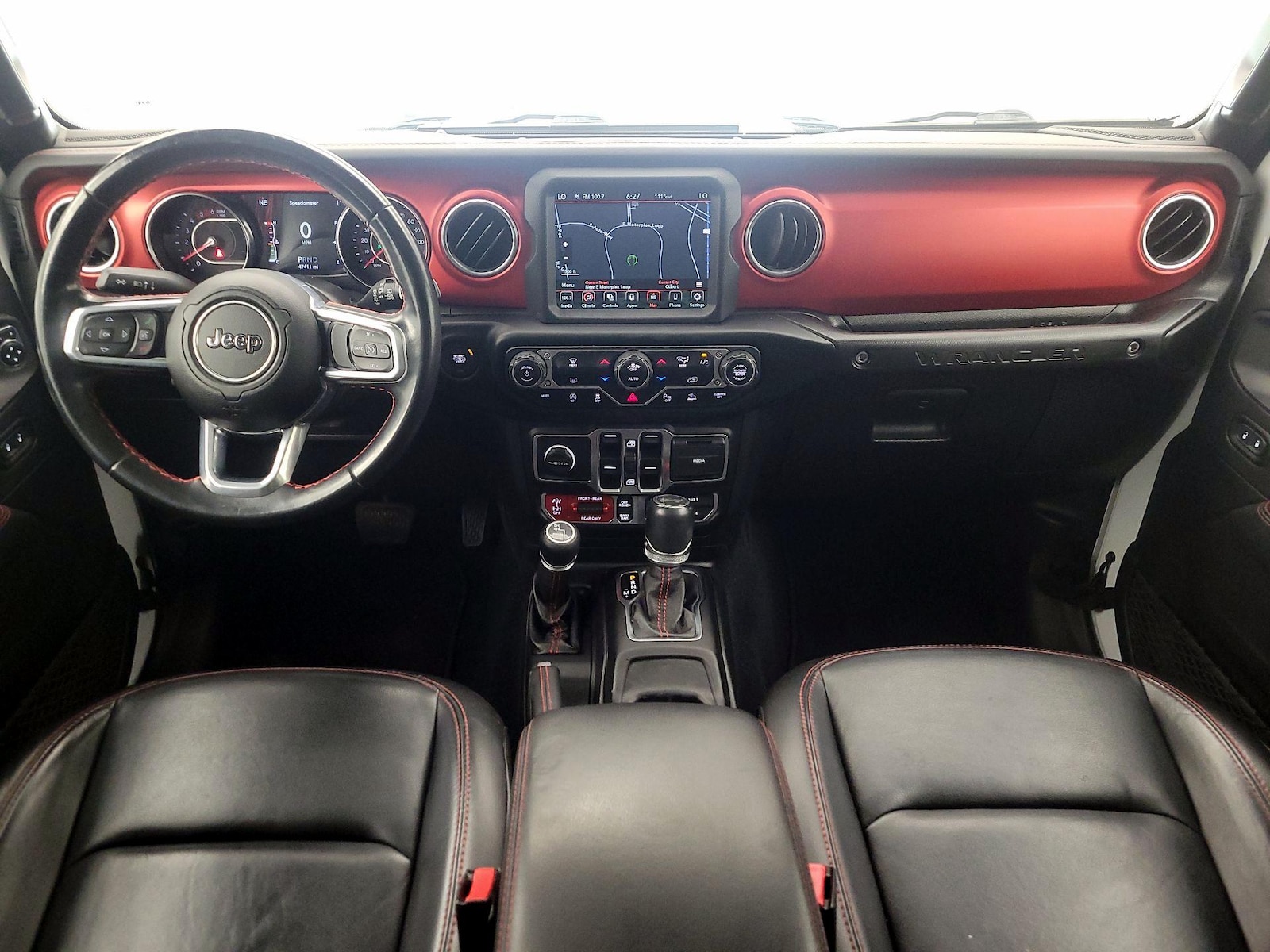 Apple CarPlay® & Android Auto™