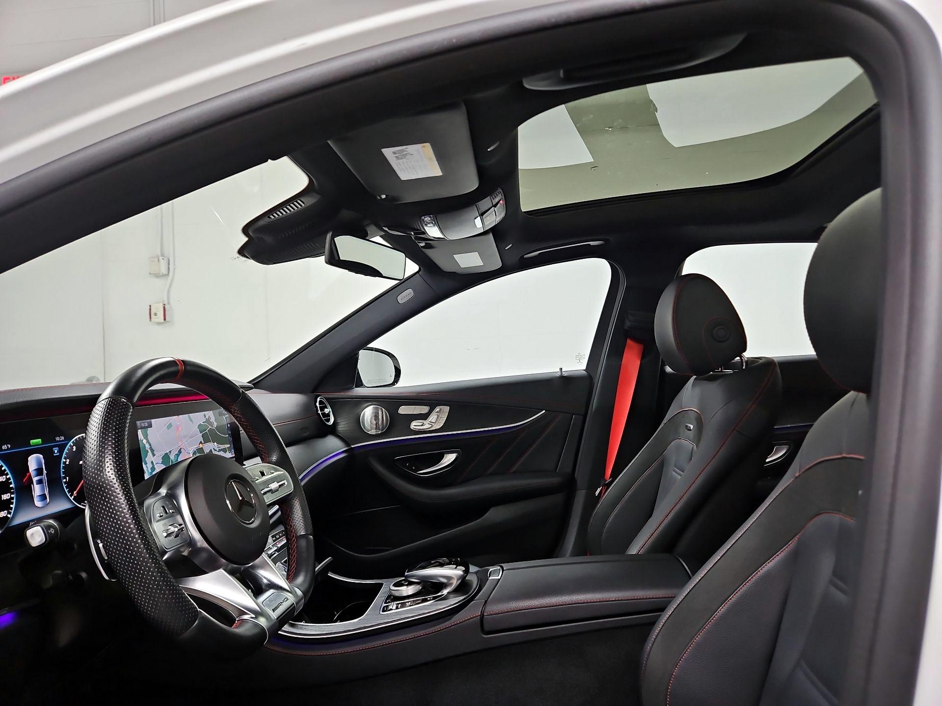 Thumbnail: 2020 Mercedes-Benz E-Class - 20
