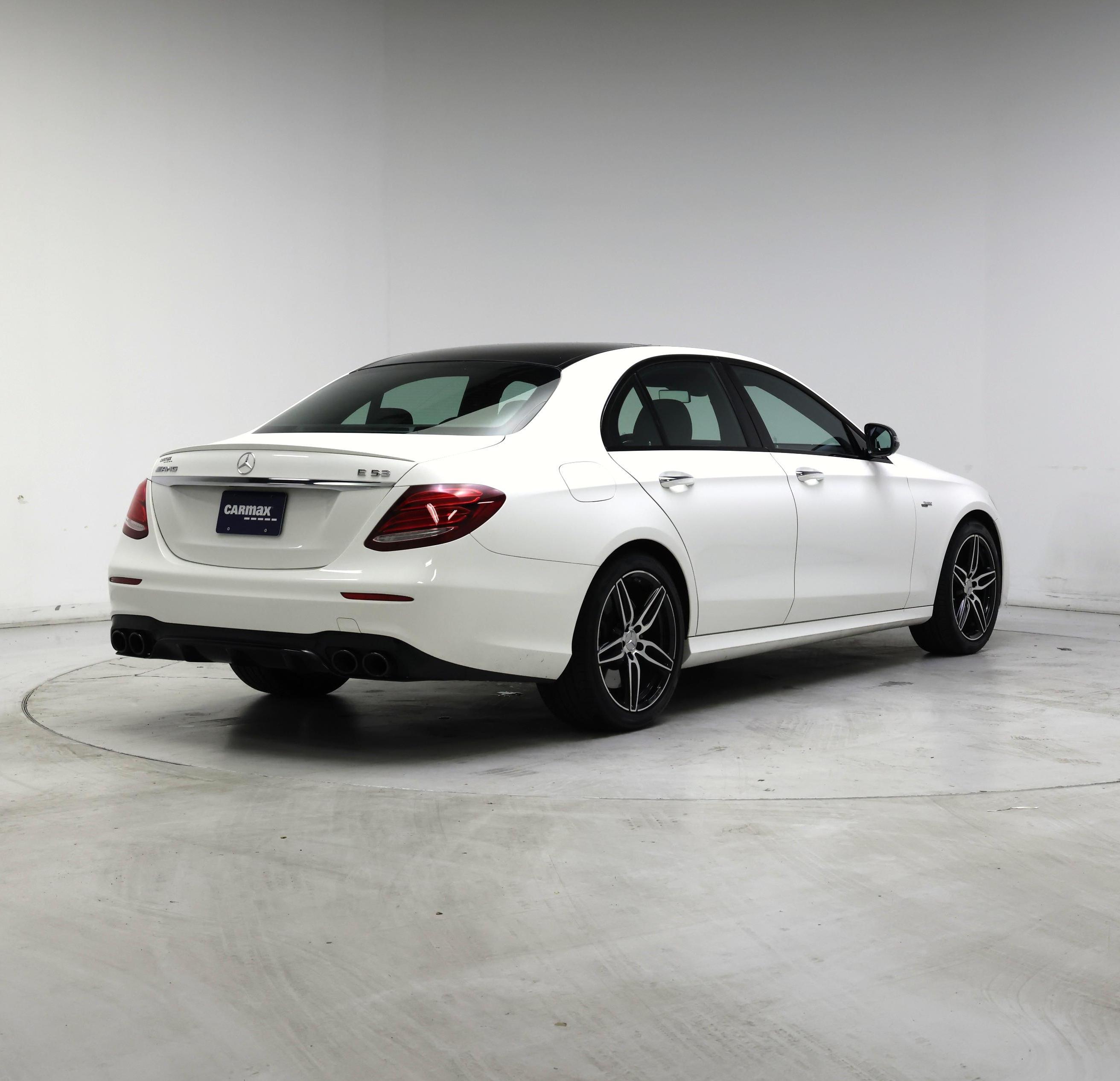 Thumbnail: 2020 Mercedes-Benz E-Class - 8