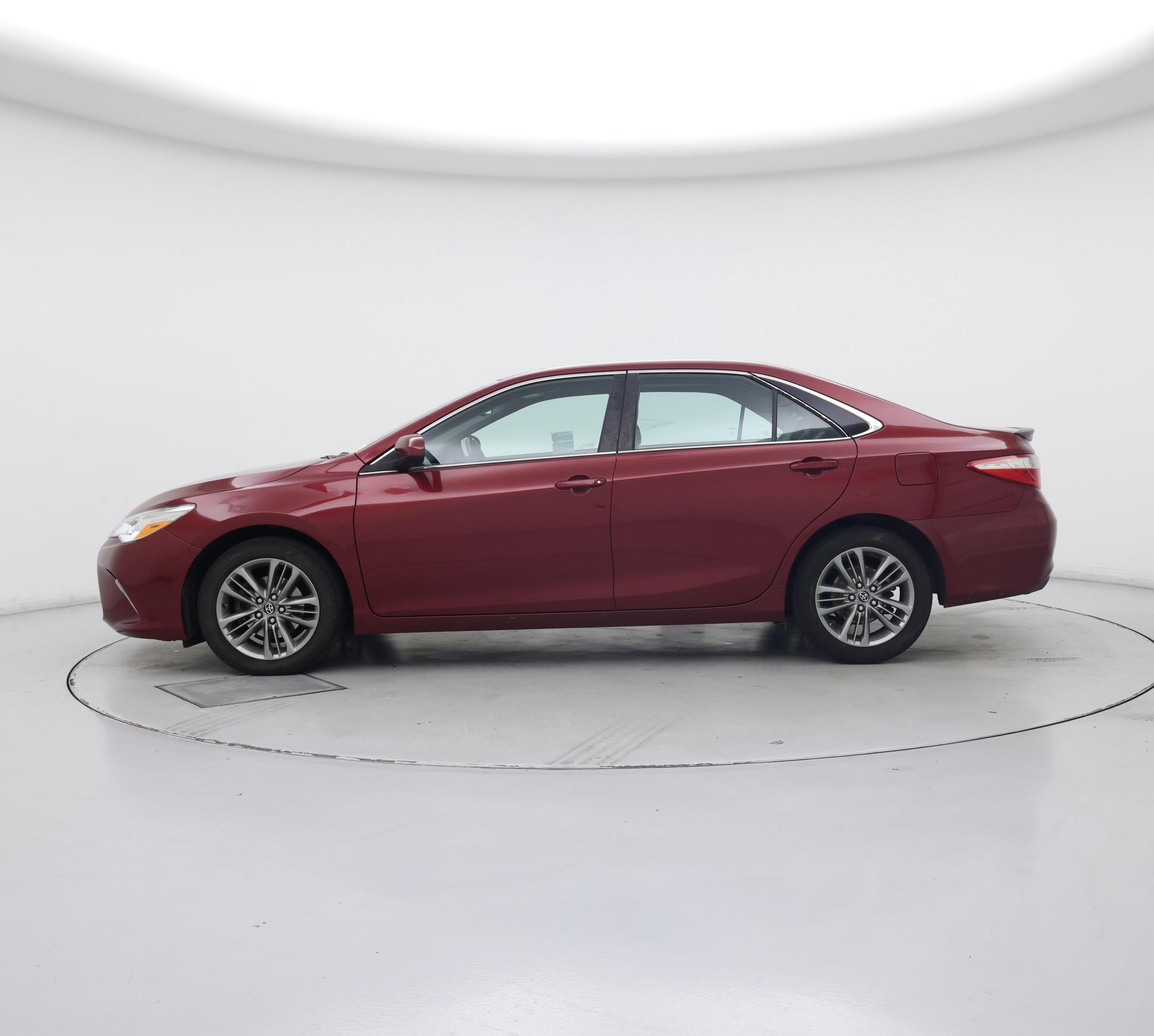 Thumbnail: 2016 Toyota Camry - 3