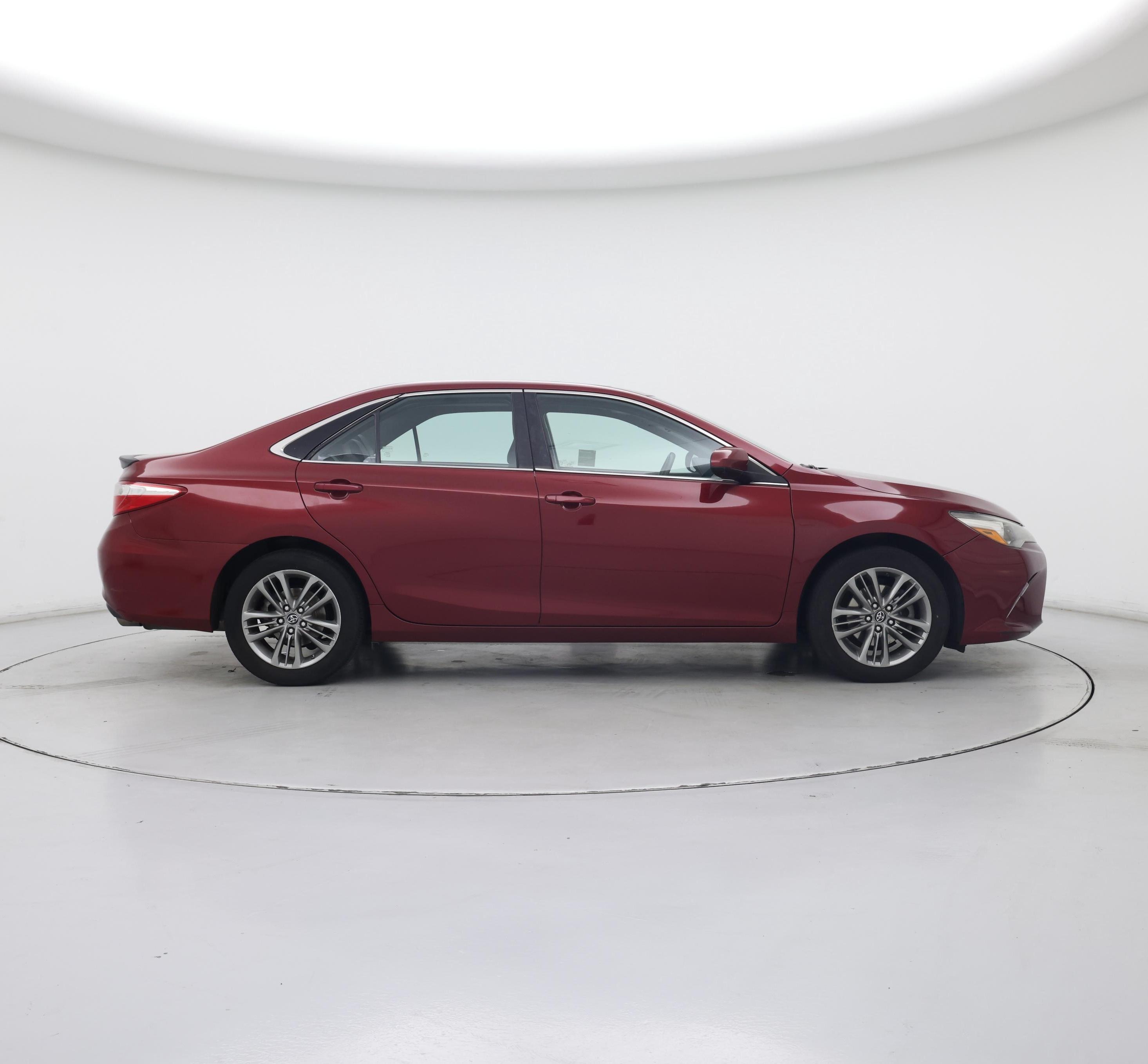 Thumbnail: 2016 Toyota Camry - 7