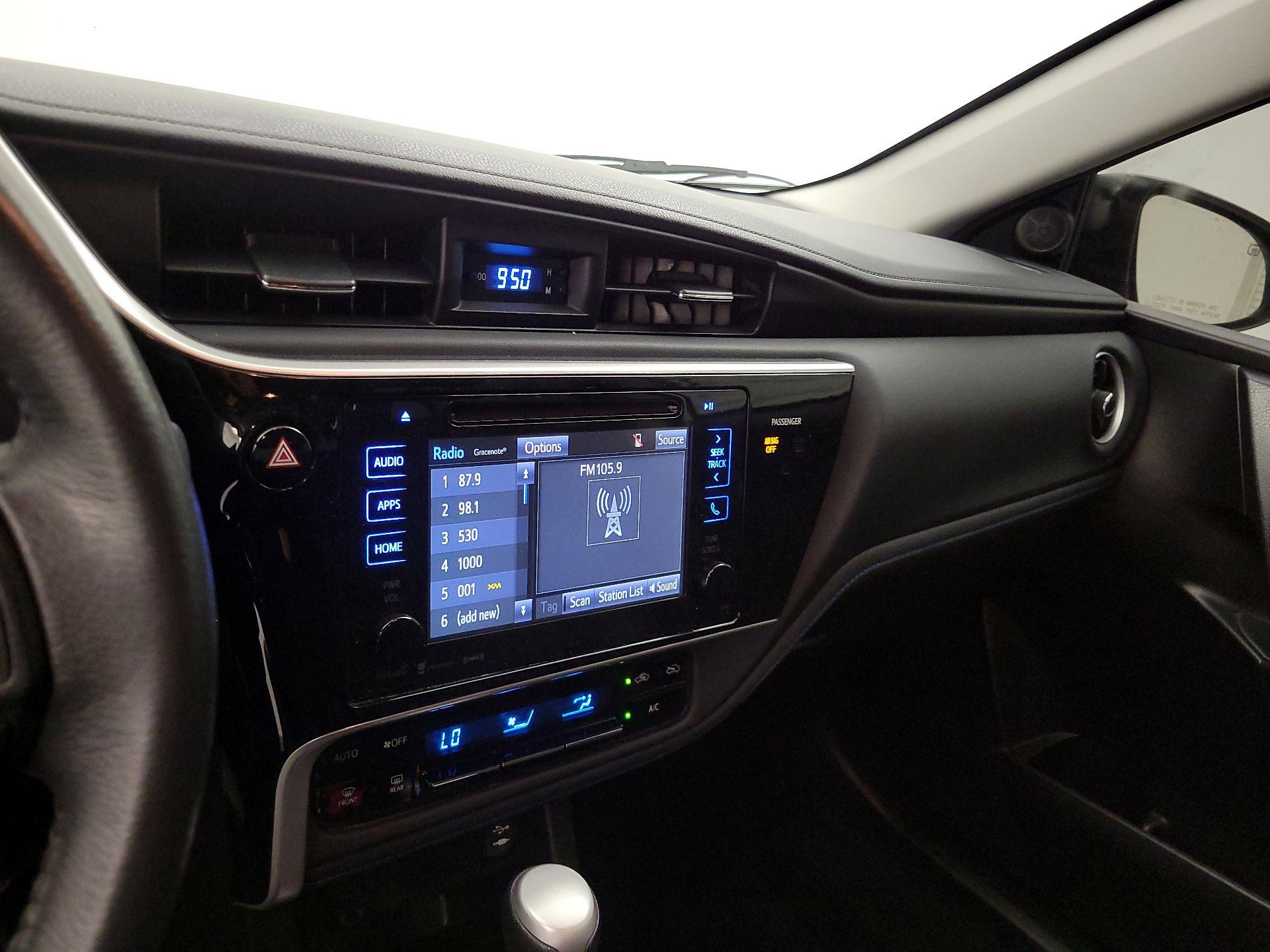 Thumbnail: 2017 Toyota Corolla - 15