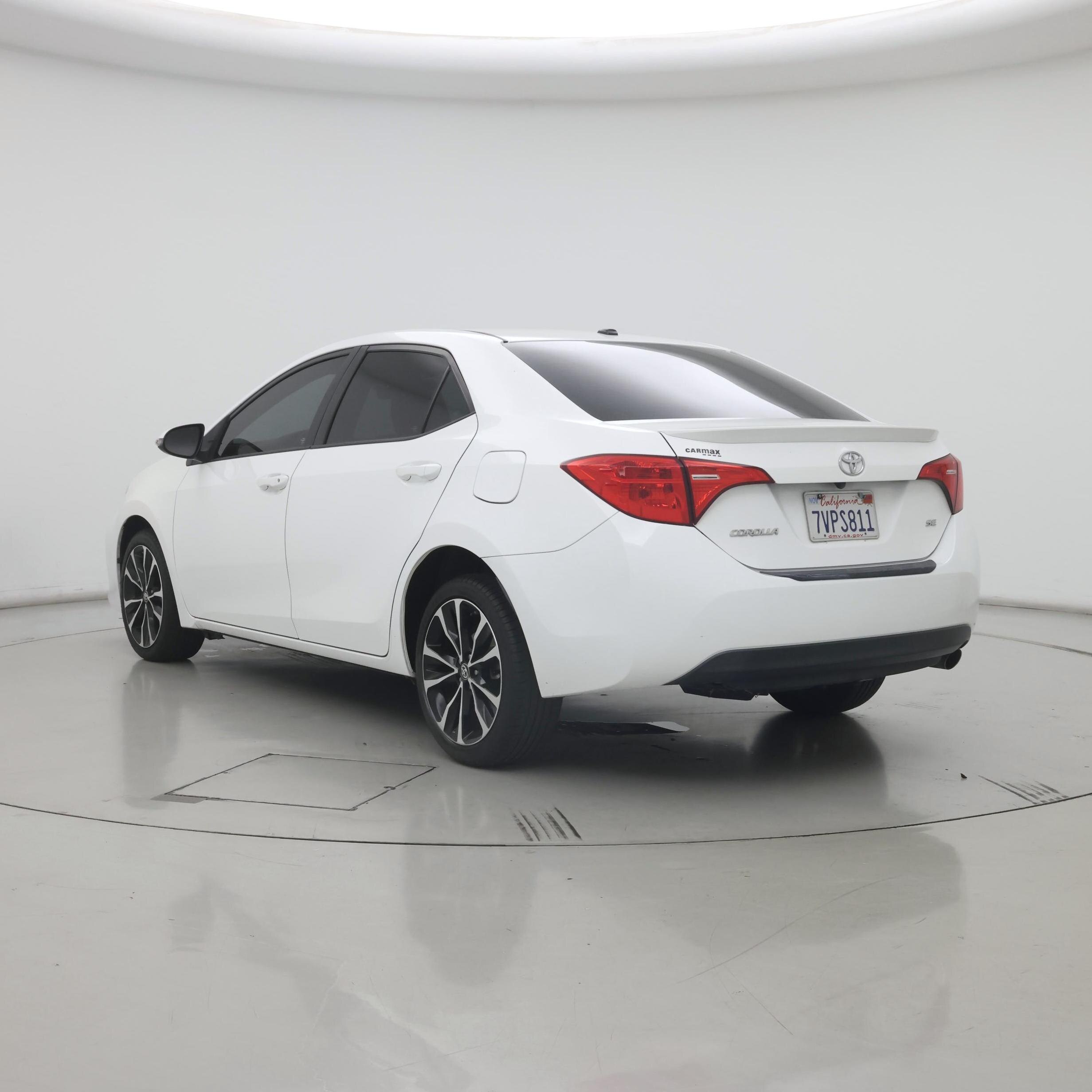 Thumbnail: 2017 Toyota Corolla - 2