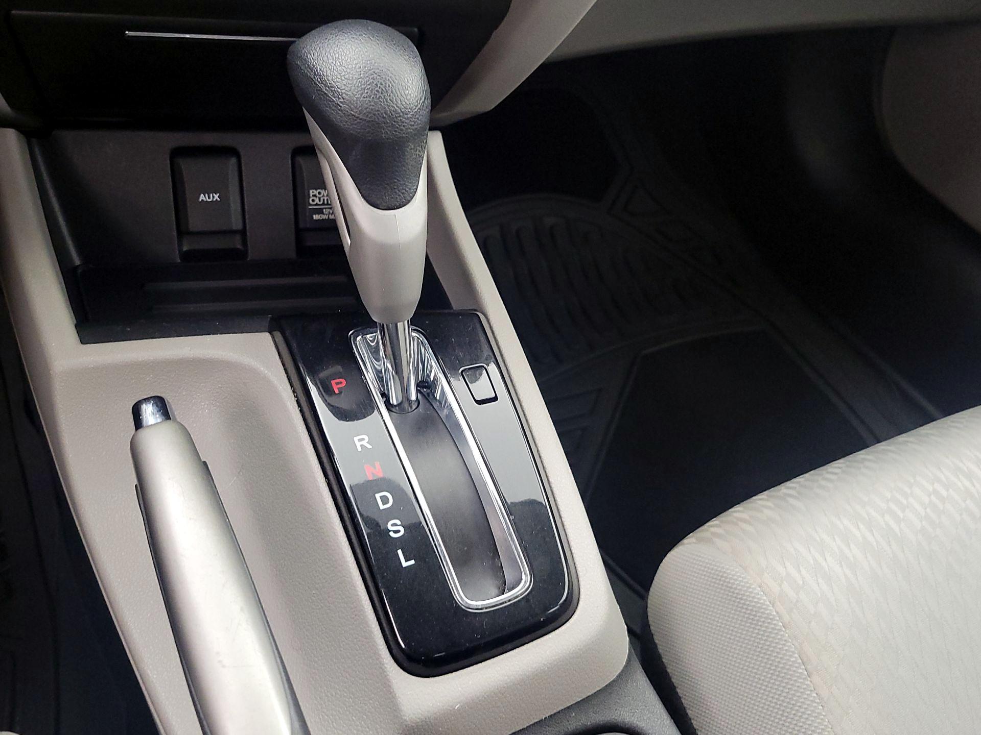 Thumbnail: 2015 Honda Civic - 17