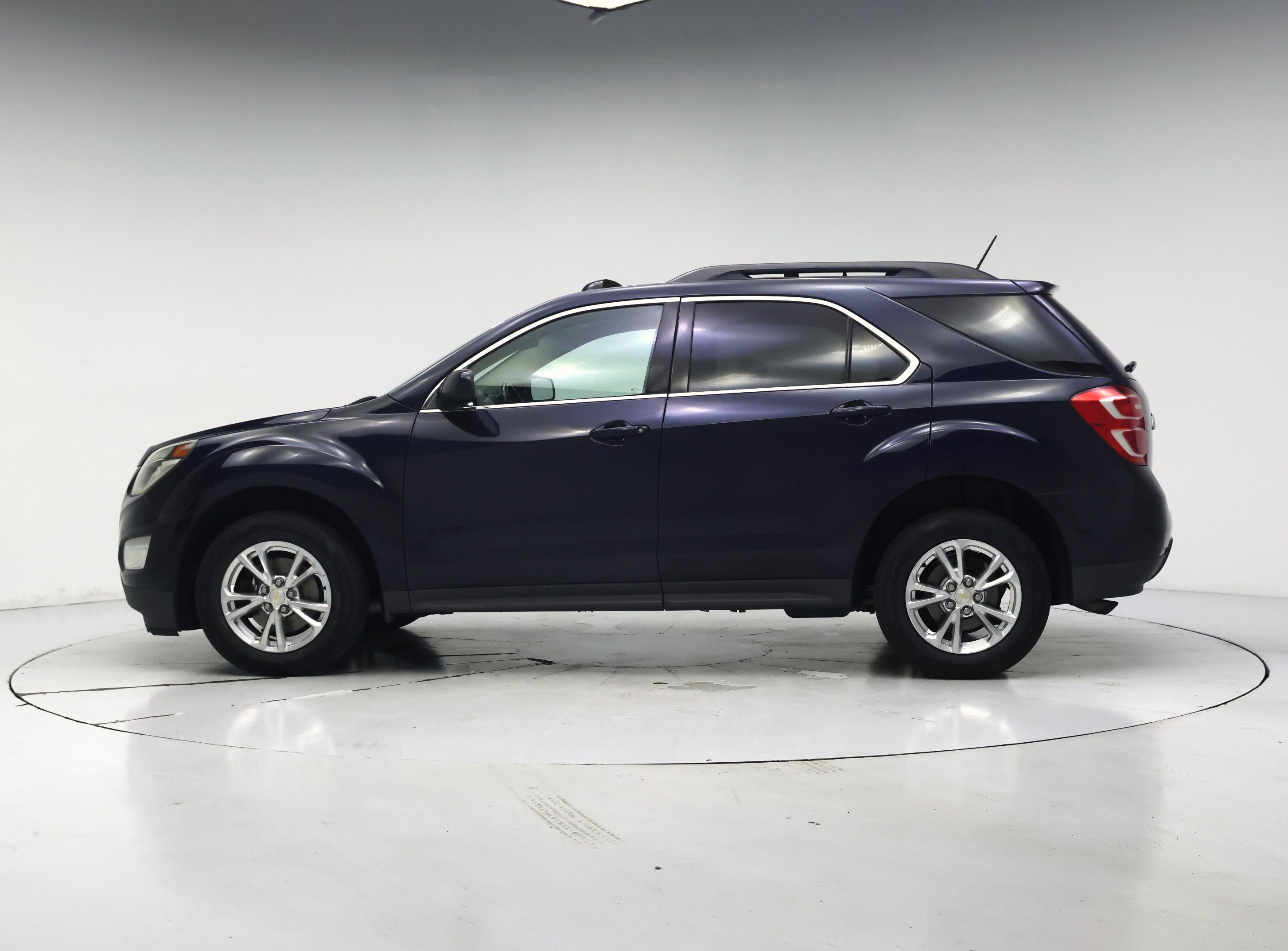 Thumbnail: 2016 Chevrolet Equinox - 3