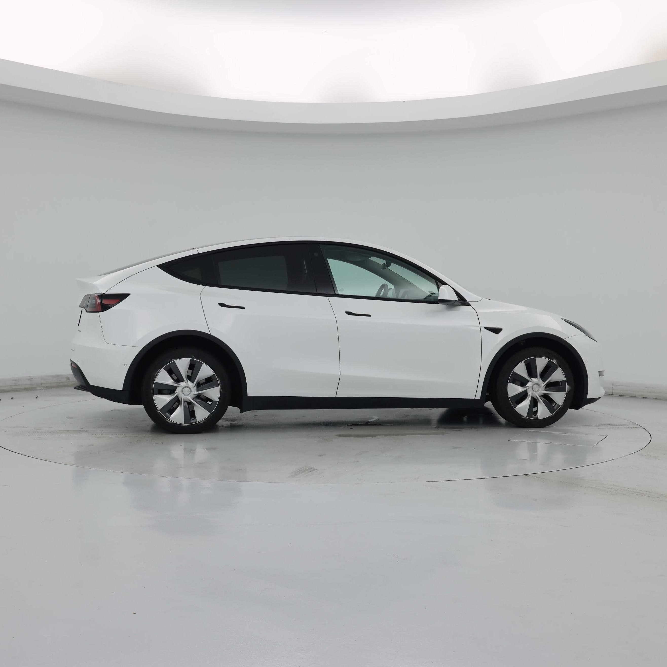 Thumbnail: 2022 Tesla Model Y - 7
