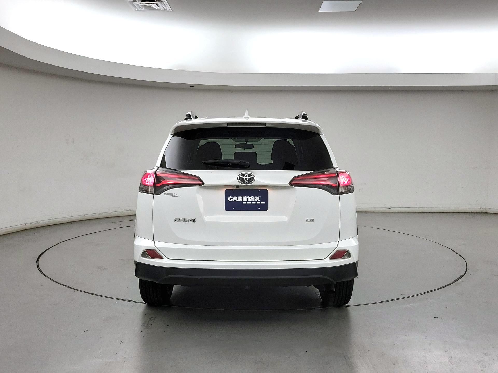 Thumbnail: 2016 Toyota RAV4 - 6