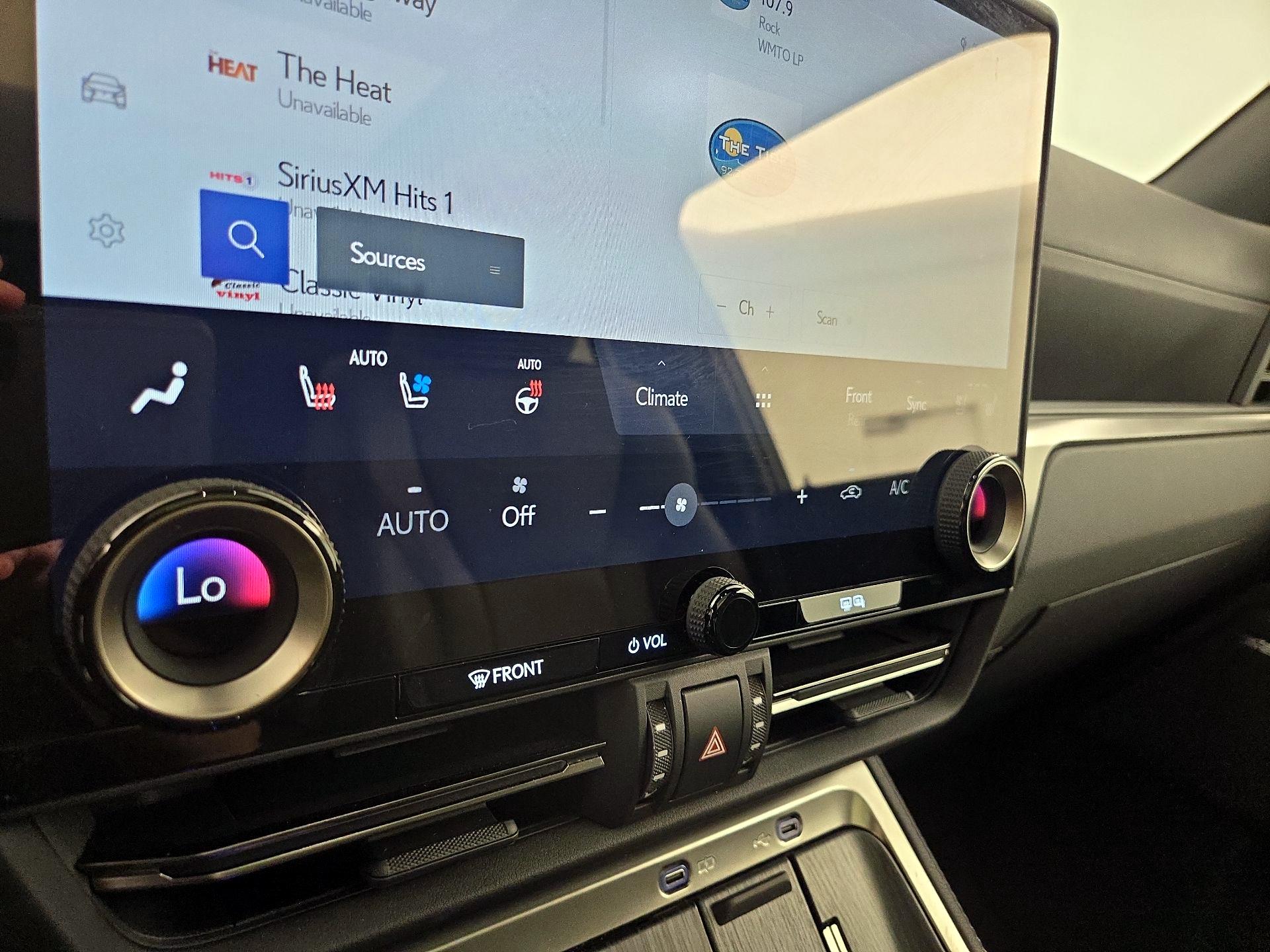 Thumbnail: 2025 Lexus GX - 16