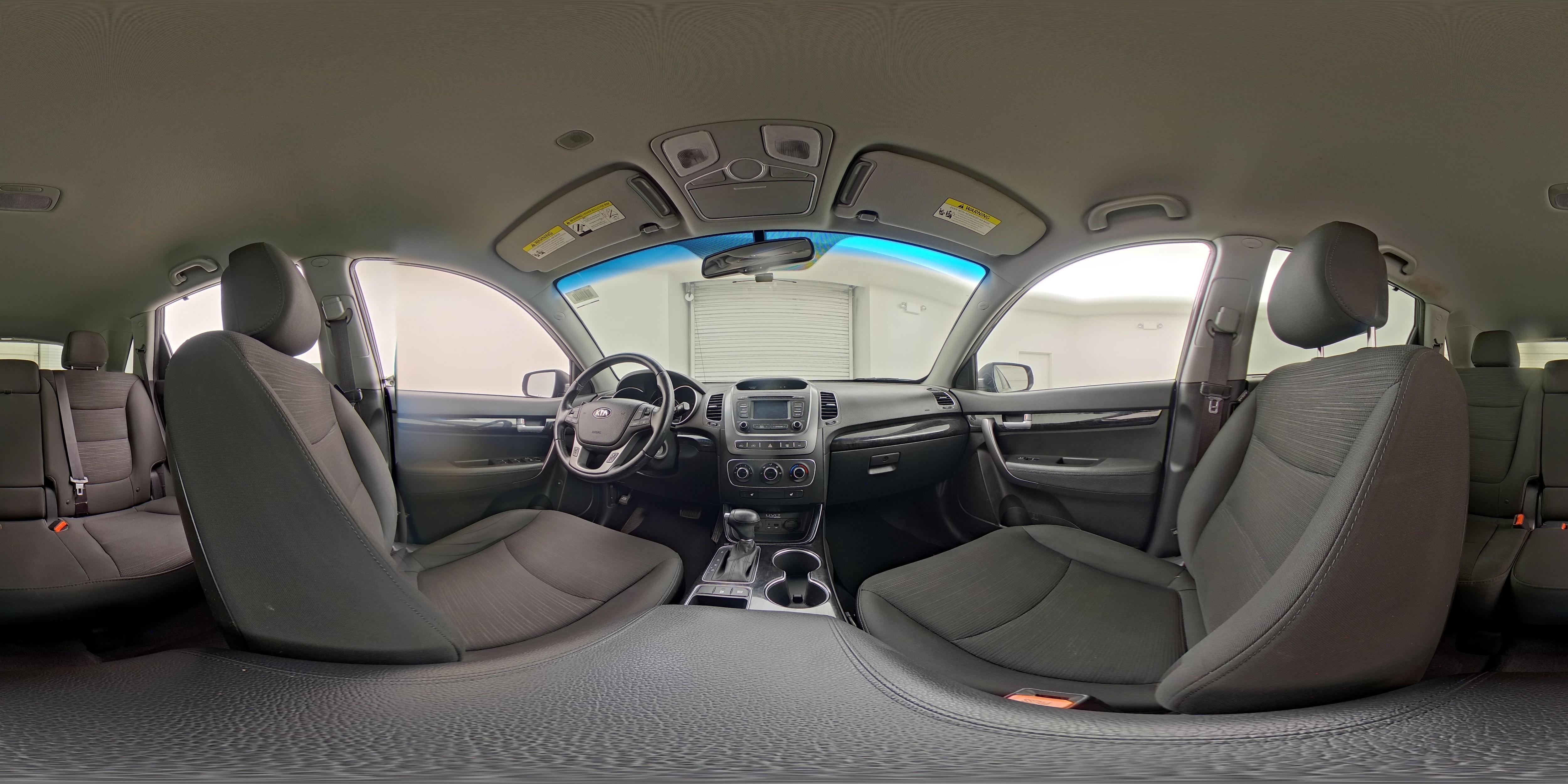 2015 Kia Sorento LX - Photo 23