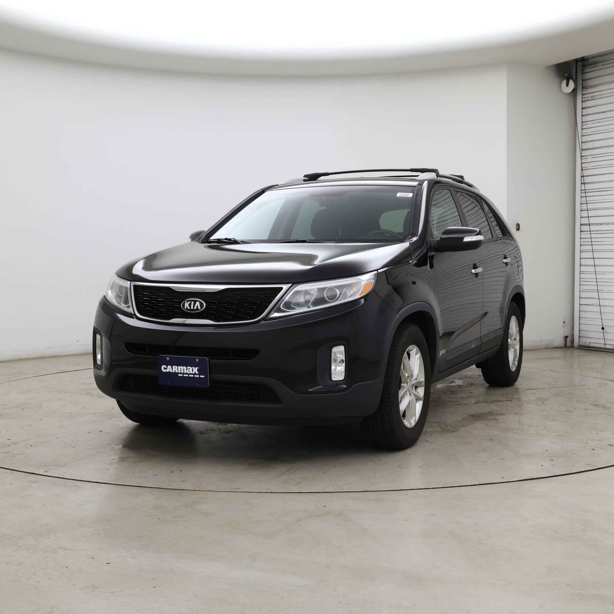 Thumbnail: 2015 Kia Sorento - 4