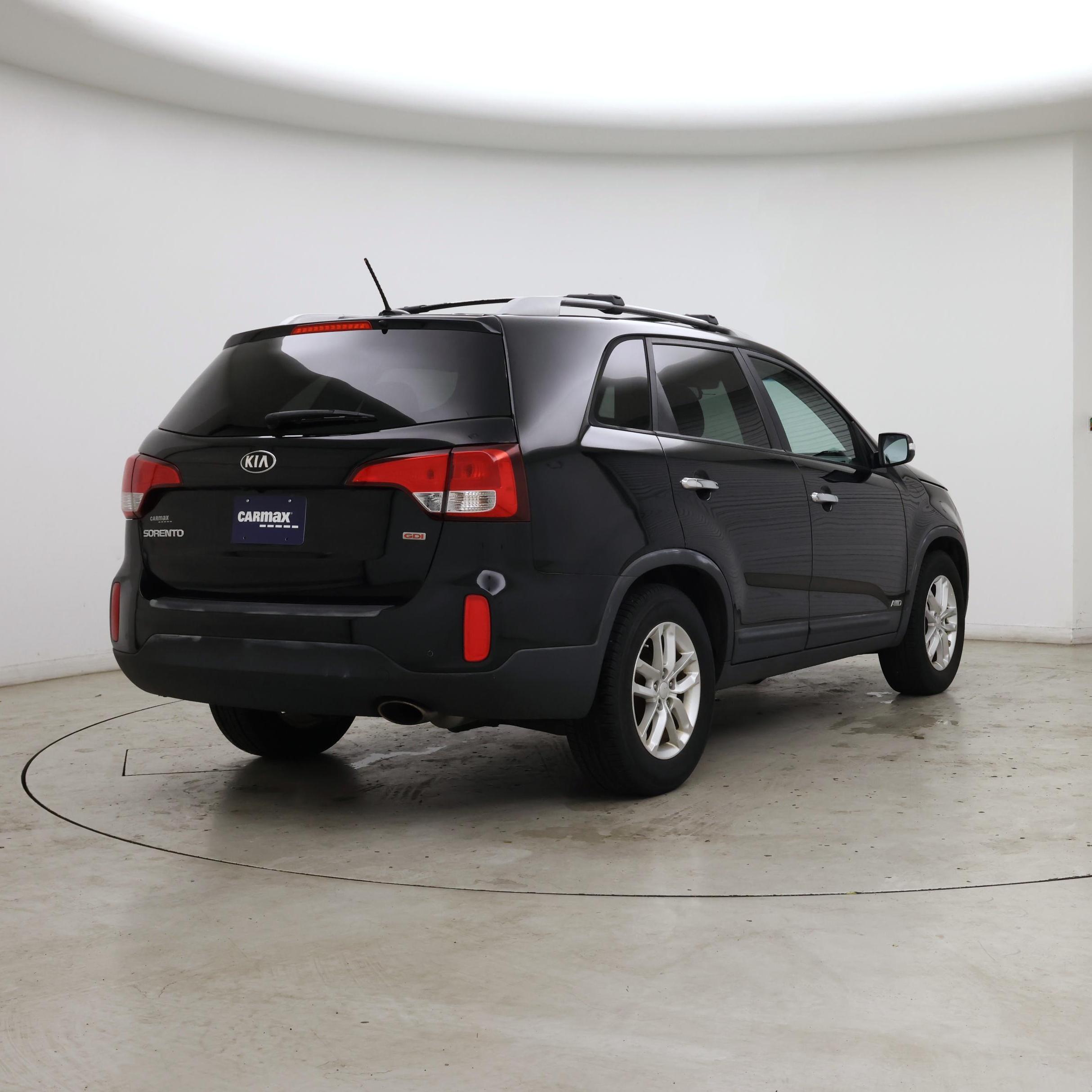 Thumbnail: 2015 Kia Sorento - 8