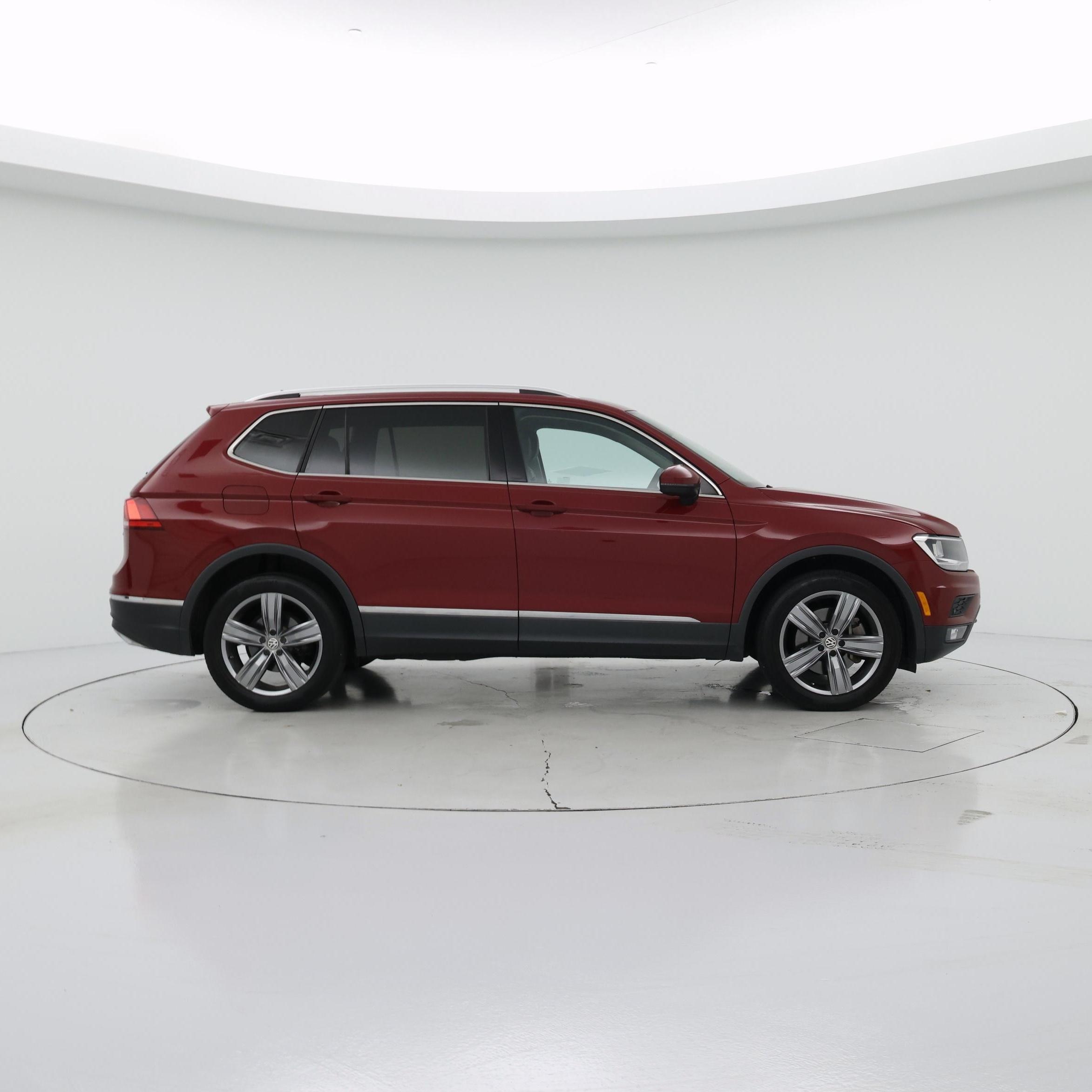 Thumbnail: 2021 Volkswagen Tiguan - 7