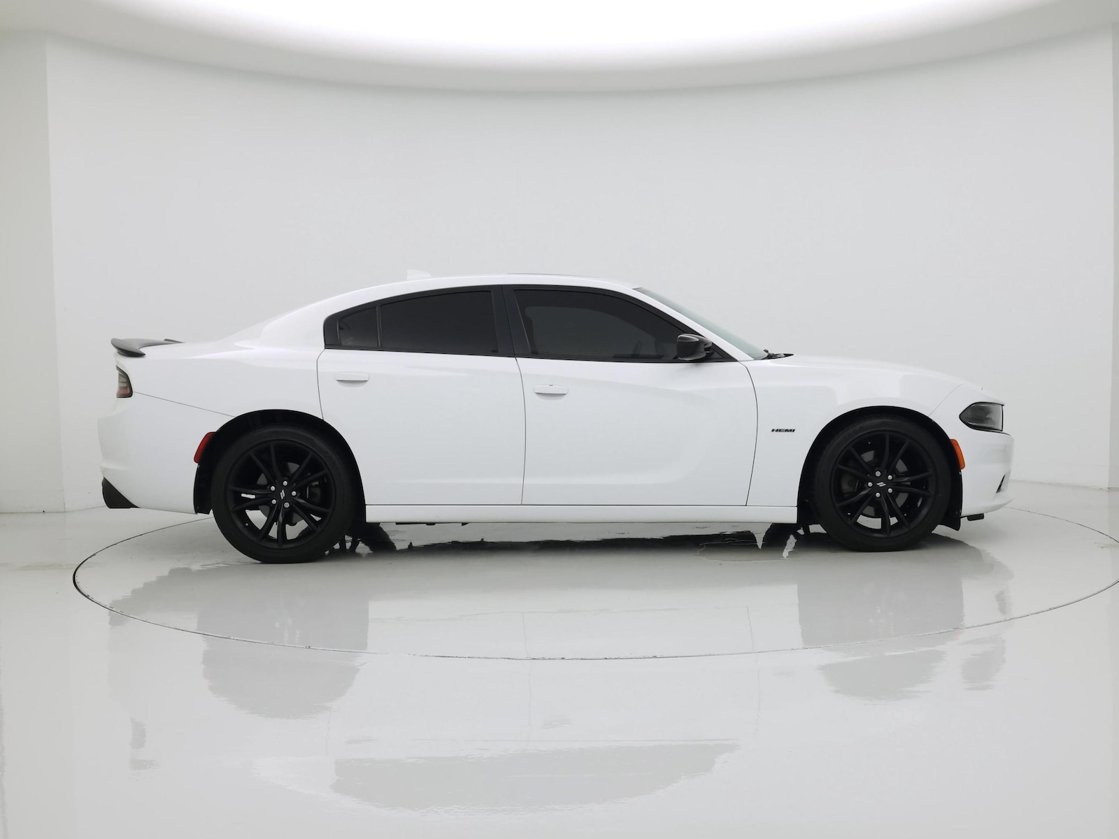2017 Dodge Charger R/T - Photo 8