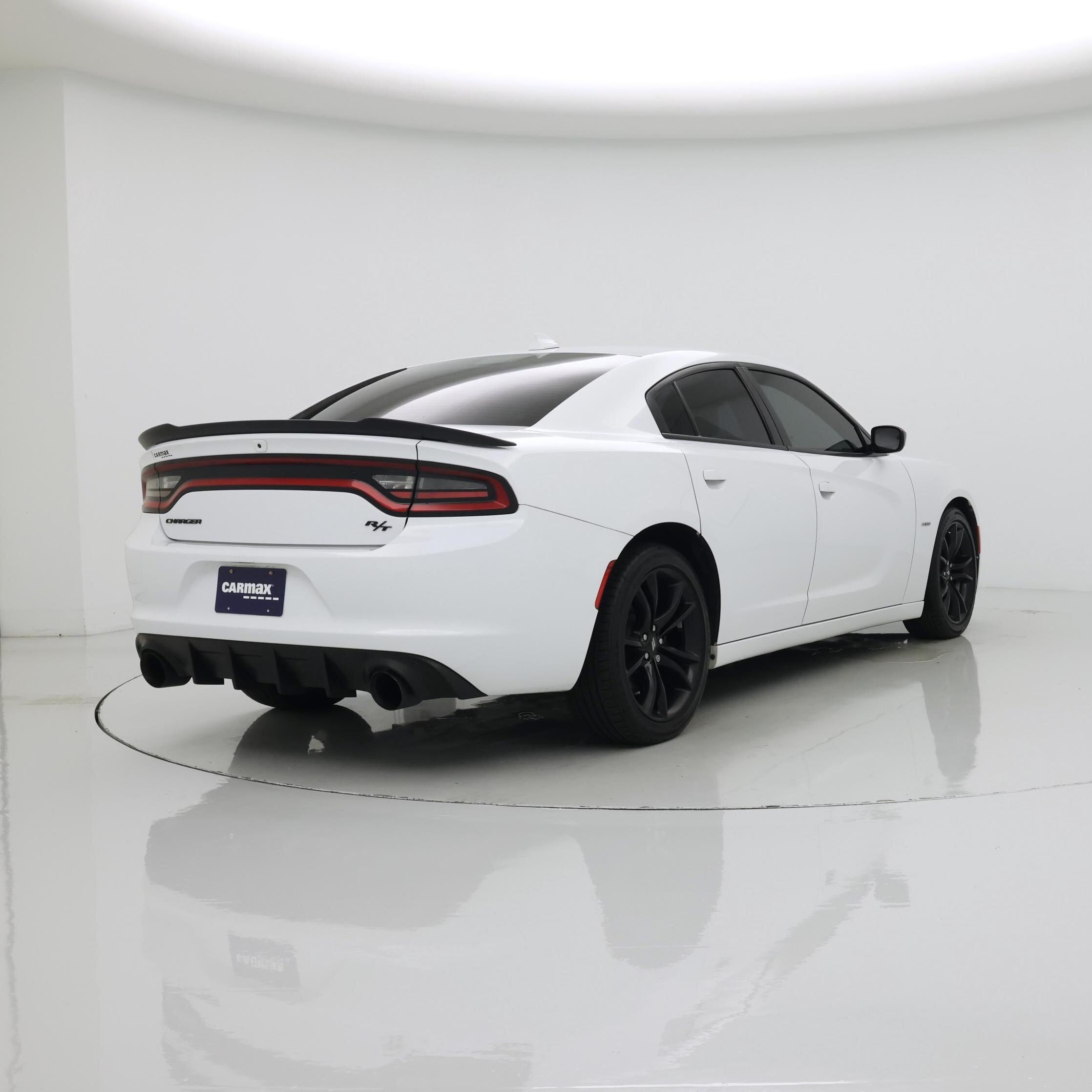 Thumbnail: 2017 Dodge Charger - 8