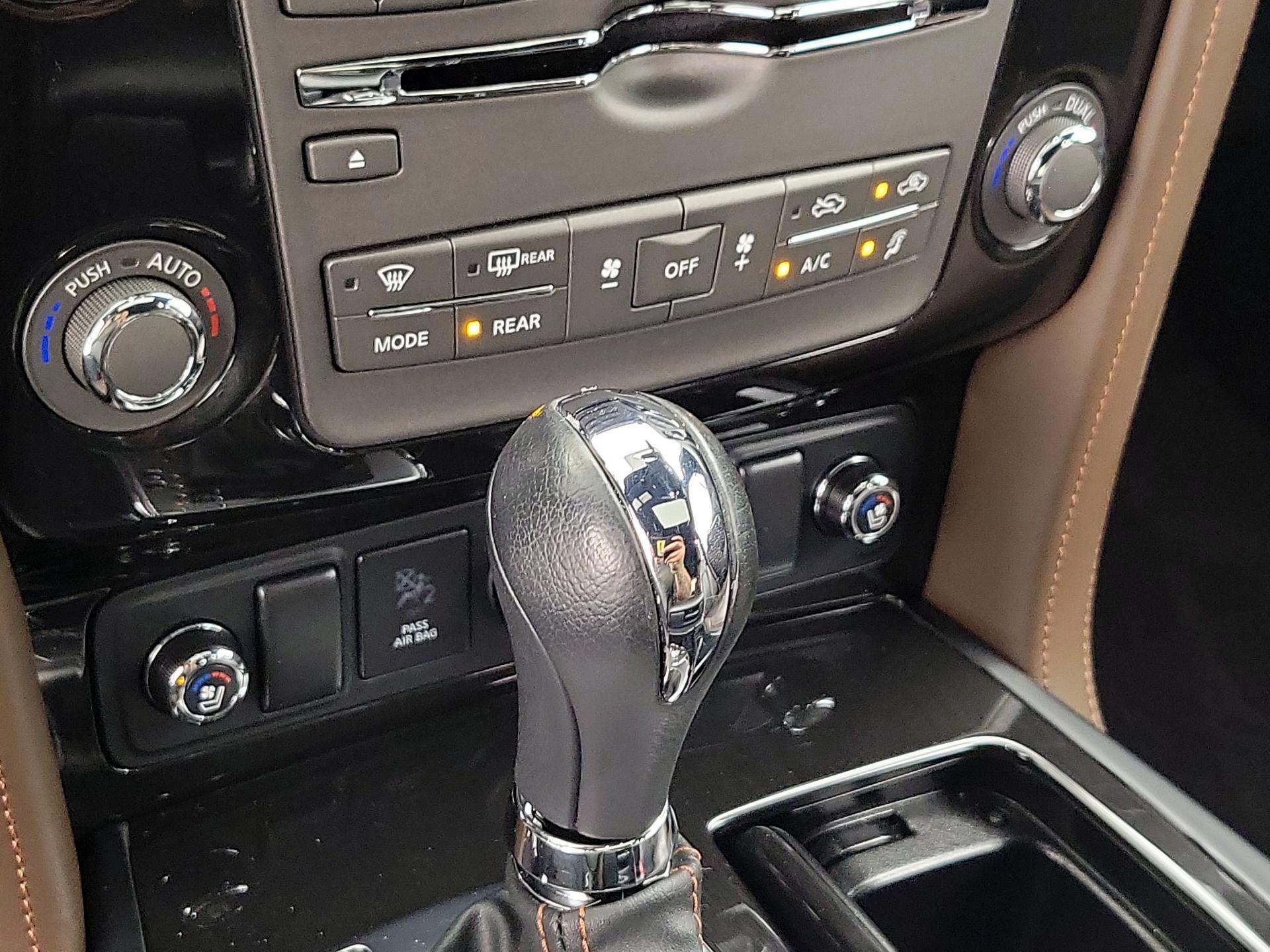 Thumbnail: 2020 Nissan Armada - 17