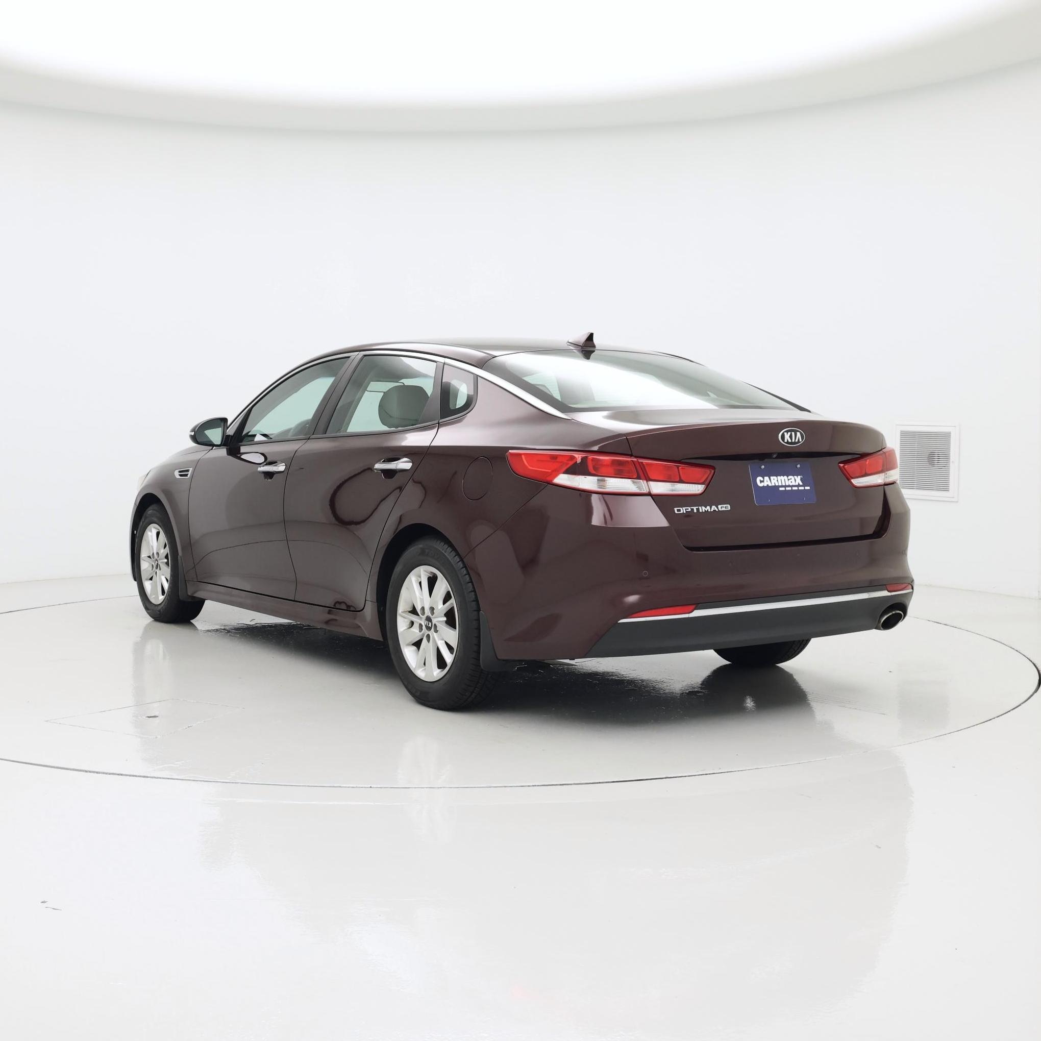 Thumbnail: 2018 Kia Optima - 2