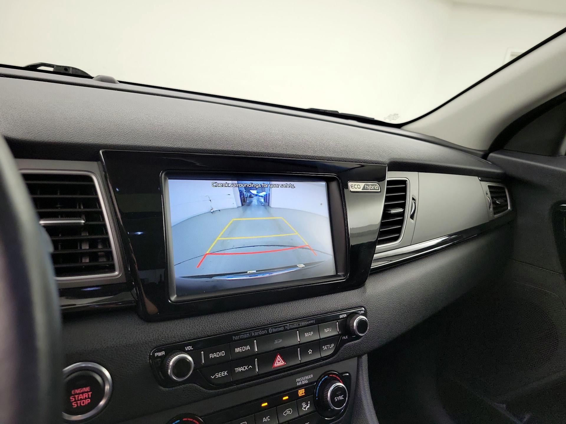 Thumbnail: 2019 Kia Niro - 15