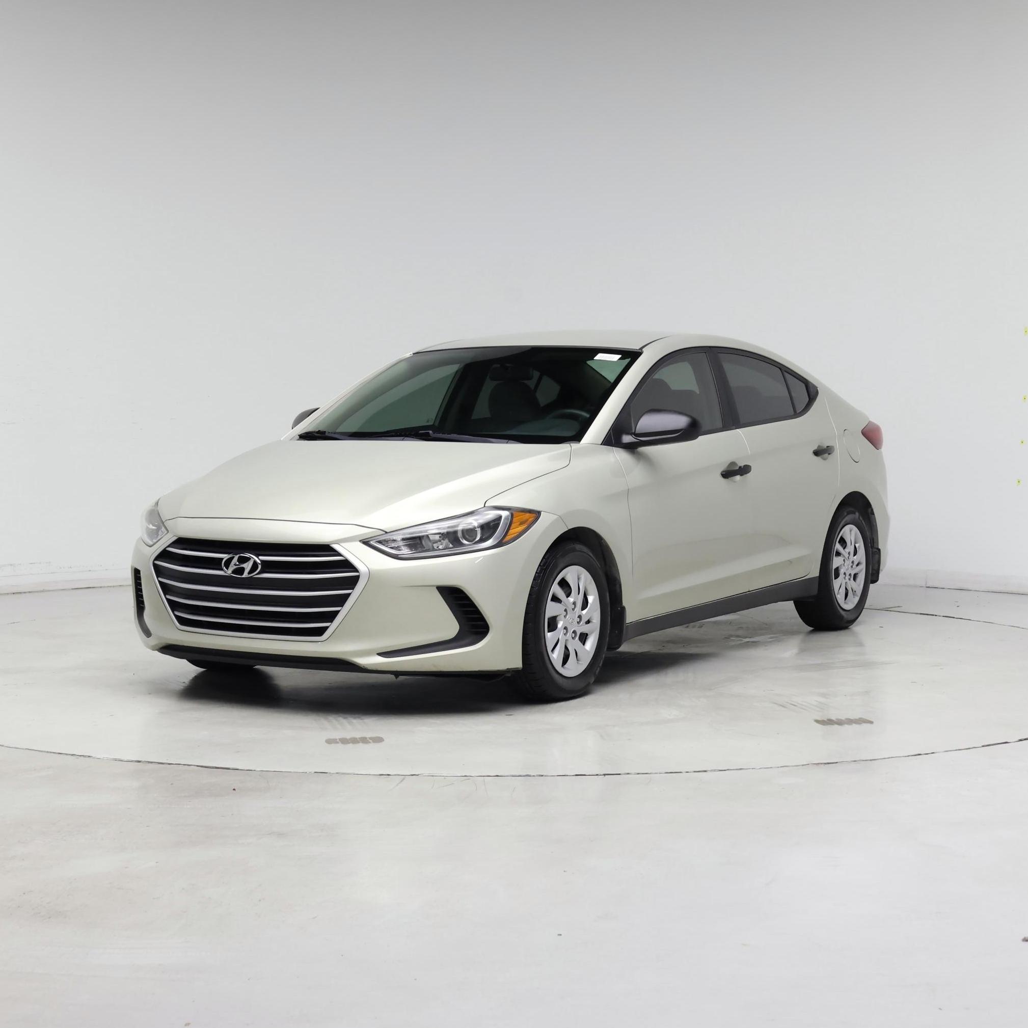 Thumbnail: 2018 Hyundai Elantra - 4