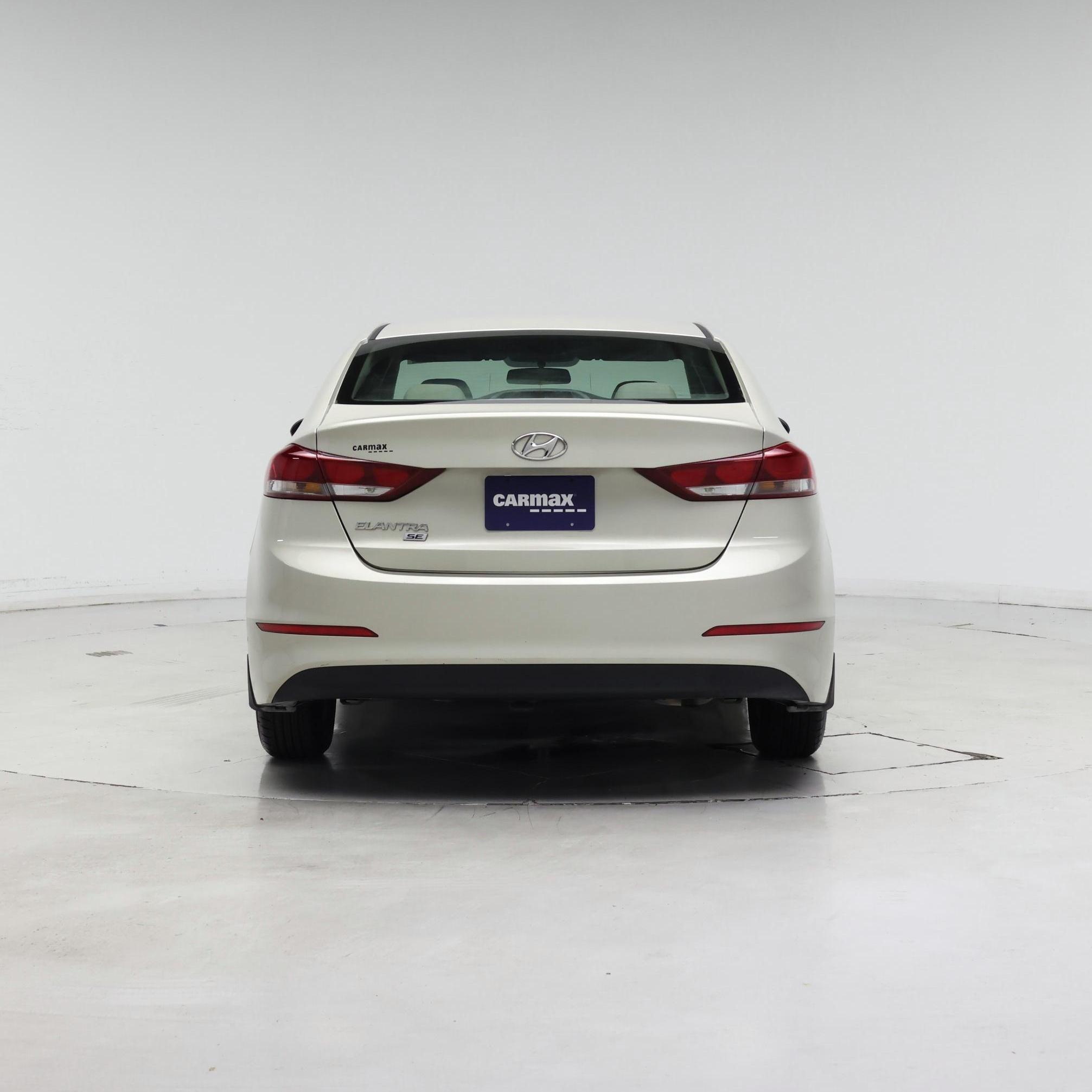 Thumbnail: 2018 Hyundai Elantra - 6