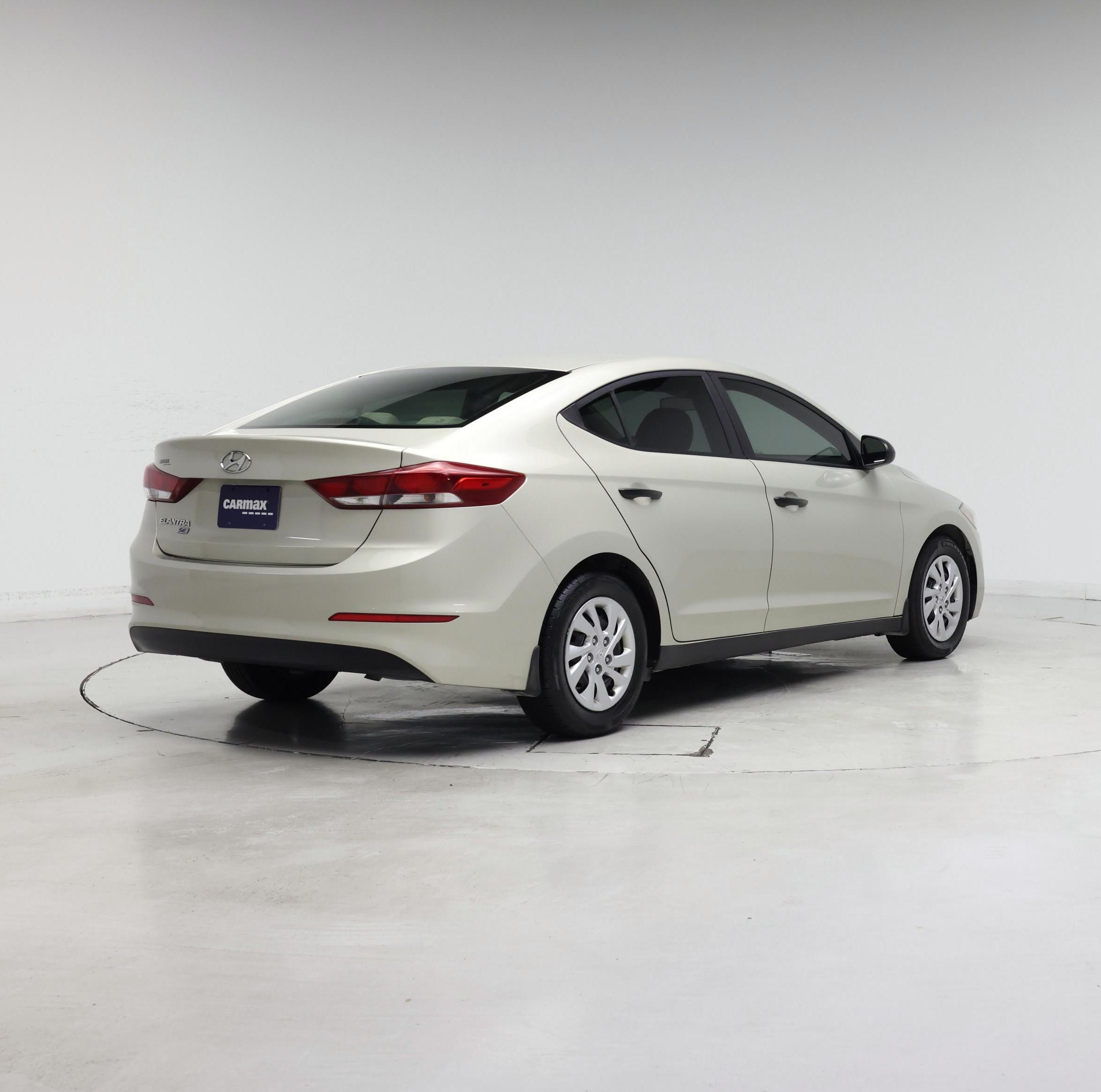Thumbnail: 2018 Hyundai Elantra - 8