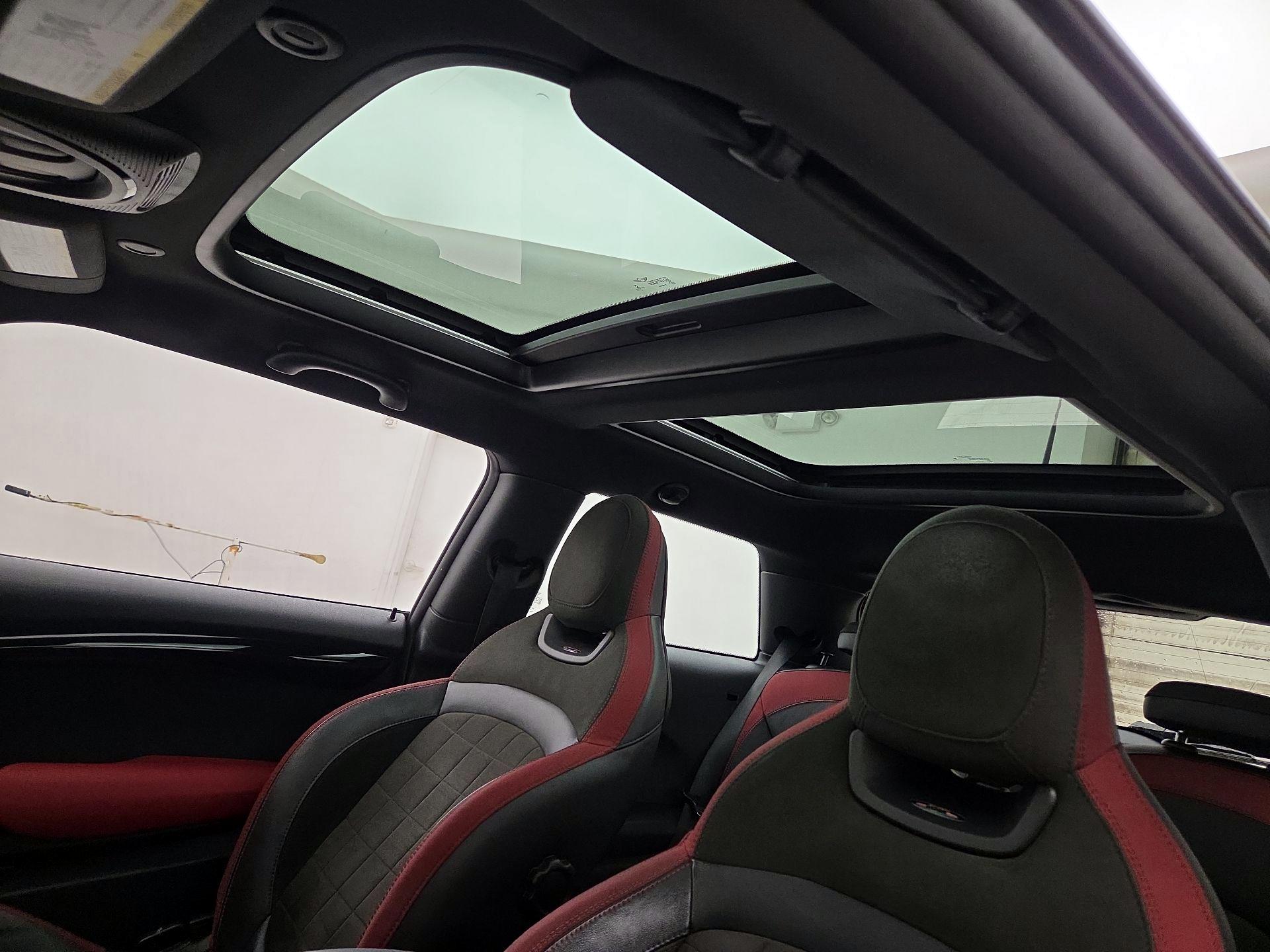 Thumbnail: 2016 MINI Cooper Hardtop - 18