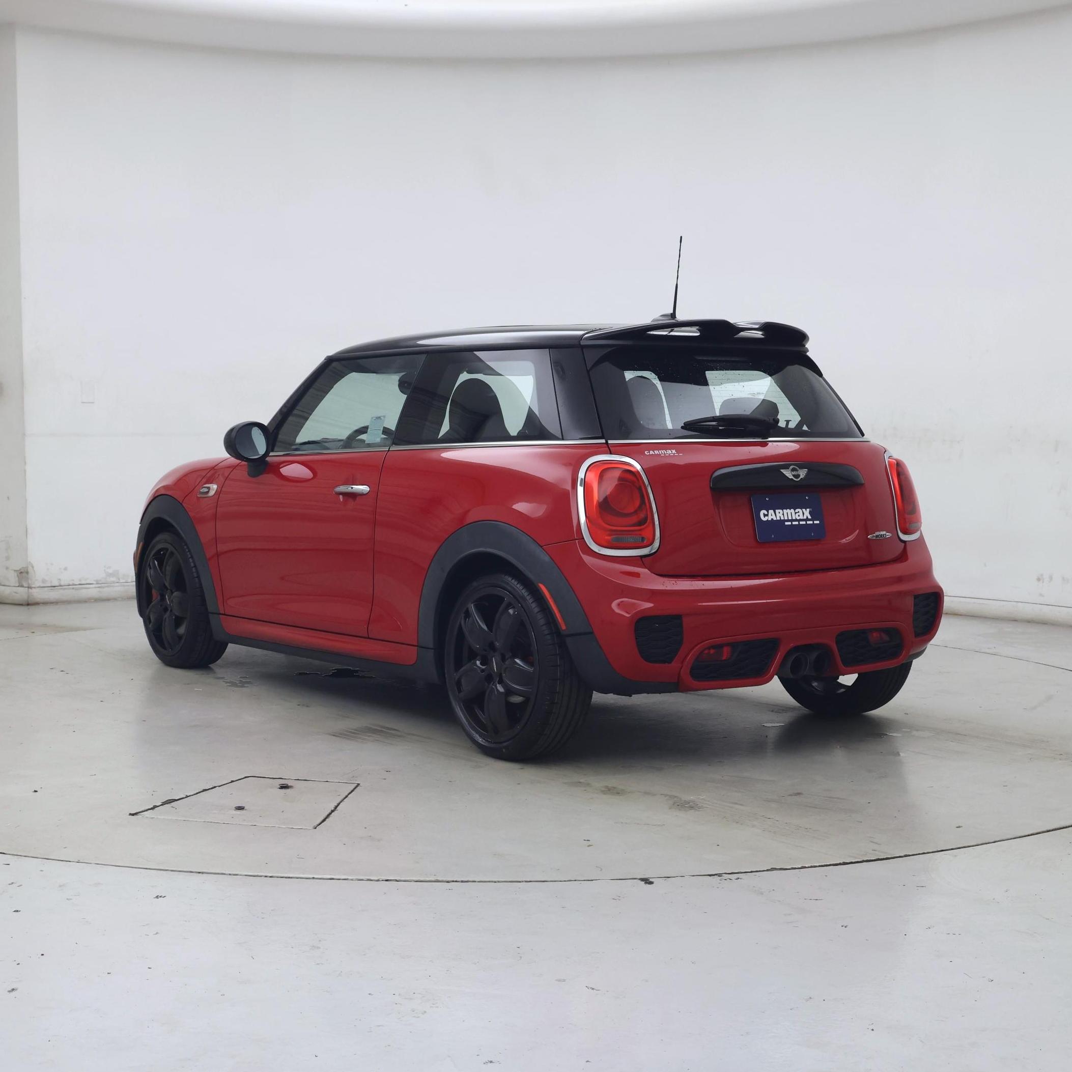 Thumbnail: 2016 MINI Cooper Hardtop - 2