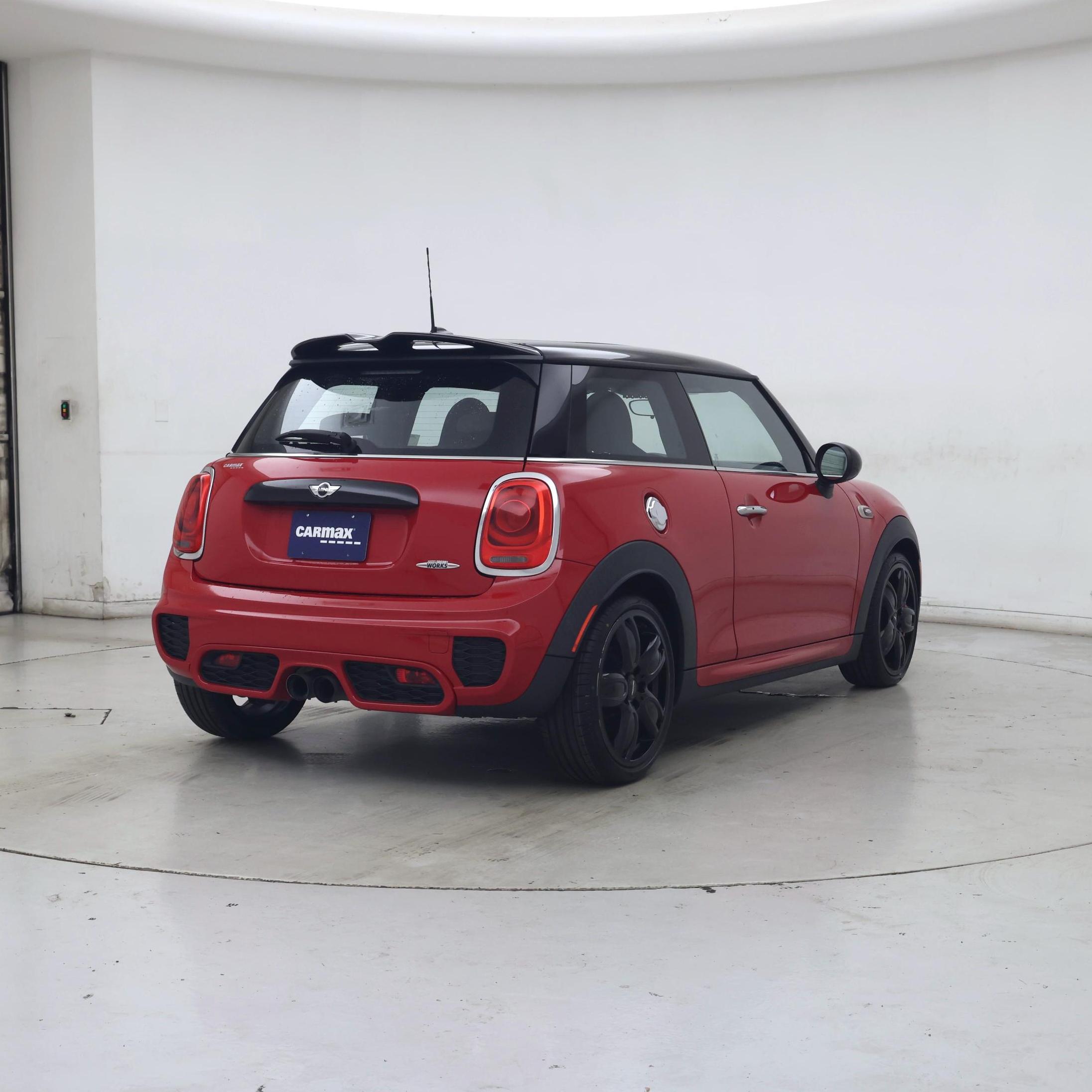 Thumbnail: 2016 MINI Cooper Hardtop - 8