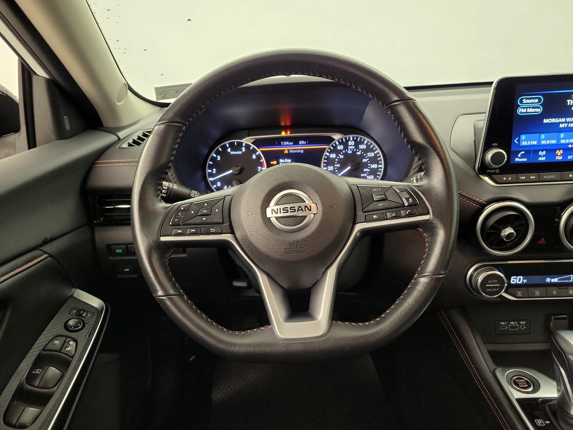 Thumbnail: 2022 Nissan Sentra - 10