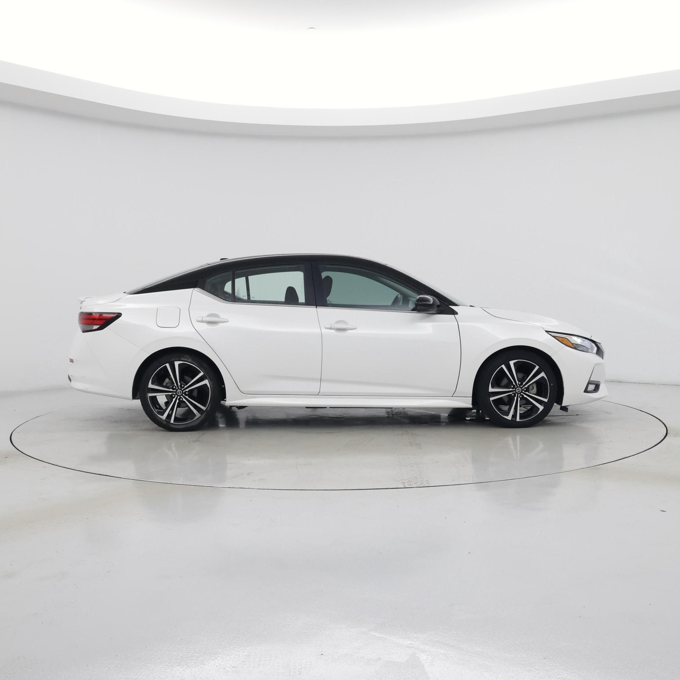Thumbnail: 2022 Nissan Sentra - 7
