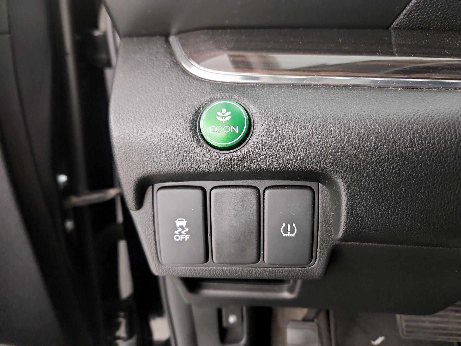 Thumbnail: 2016 Honda CR-V - 13