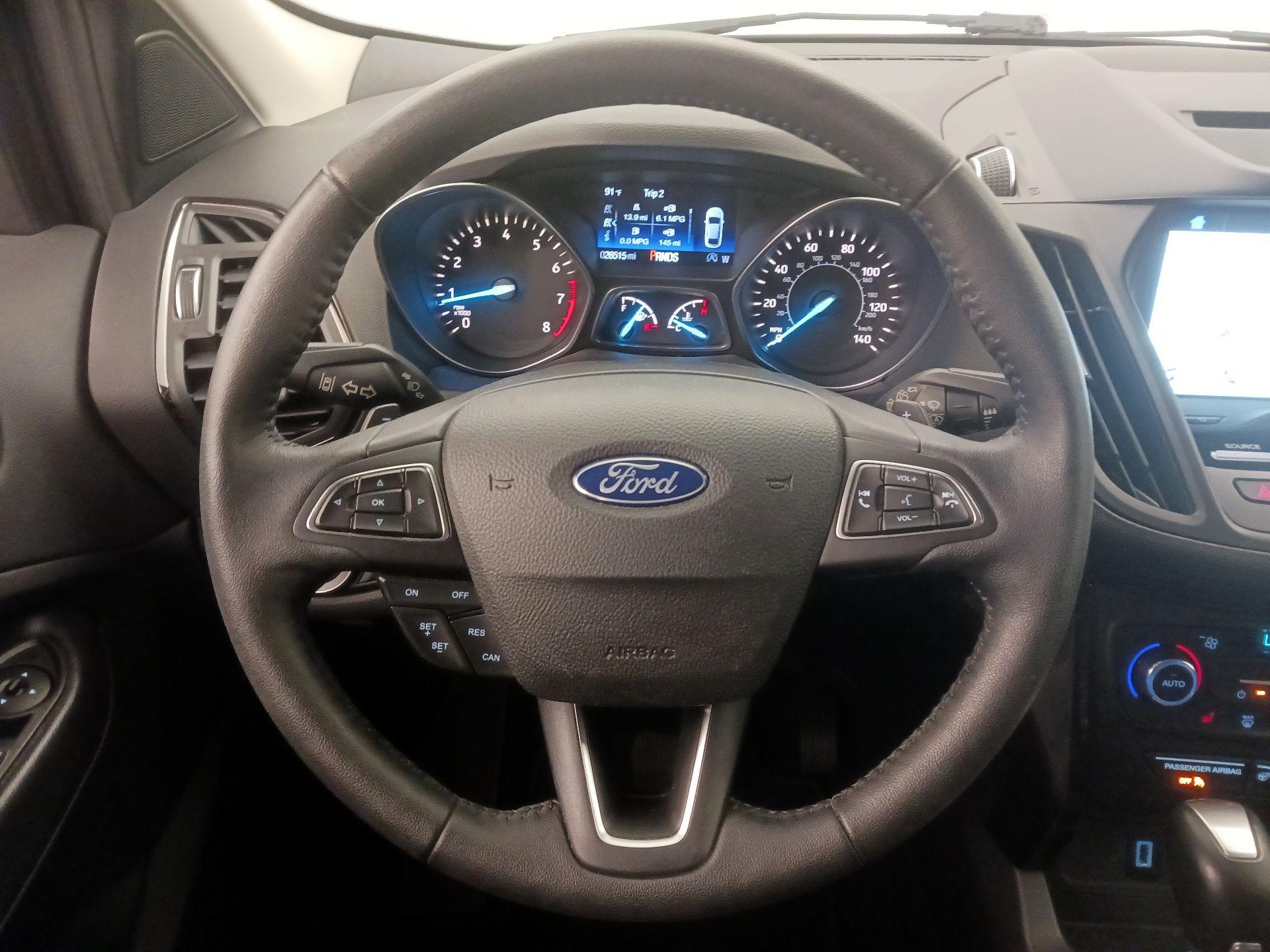 Thumbnail: 2017 Ford Escape - 10